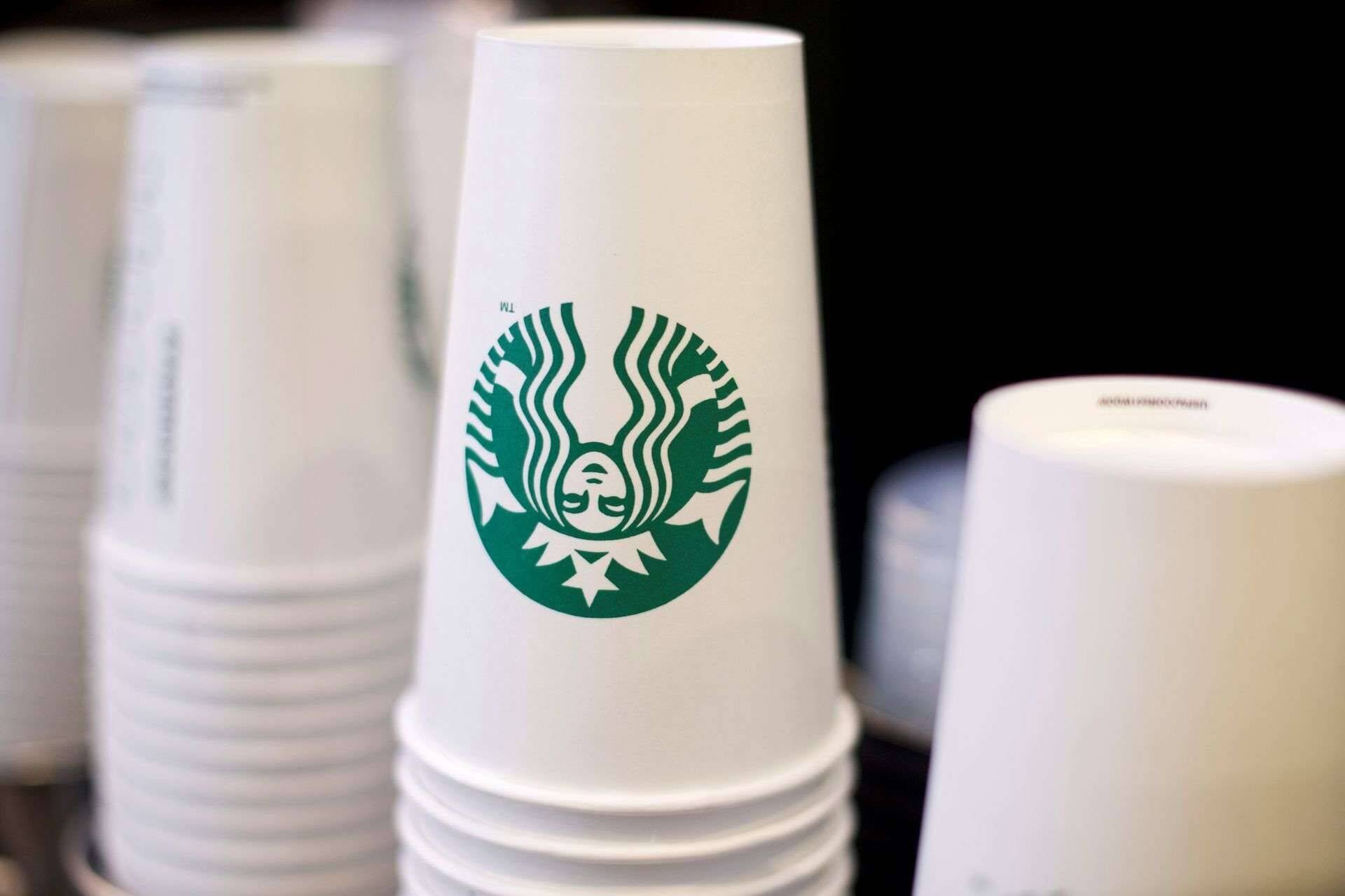 Starbucks увеличила выручку до рекорда