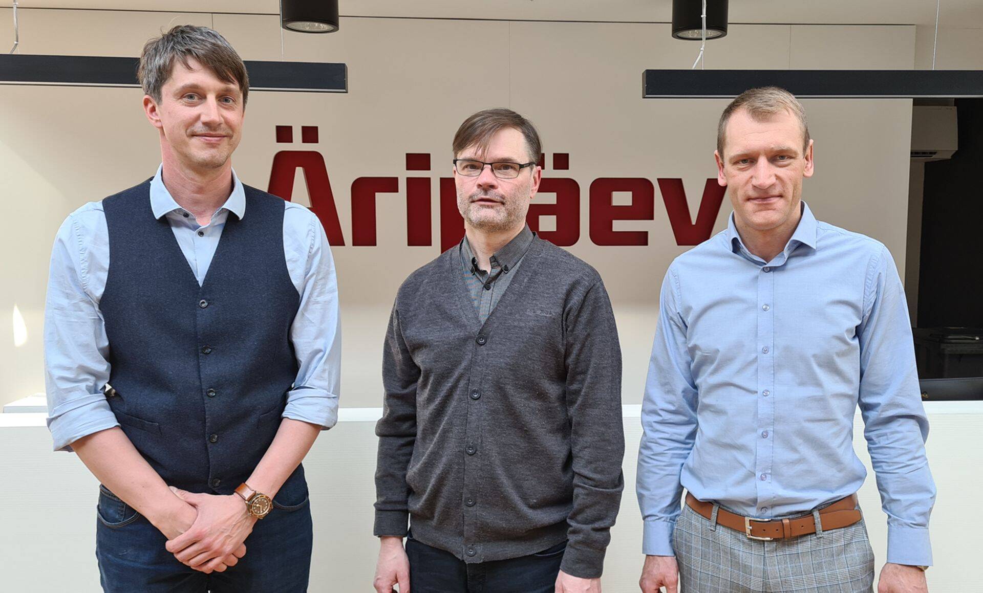 Smarten Logistics'i arendusjuht Jarko Lust, Columbus Eesti digitaliseerimisekspert Toomas Olli ja Smarten Logistics'i logistikajuht Hannes Oks.