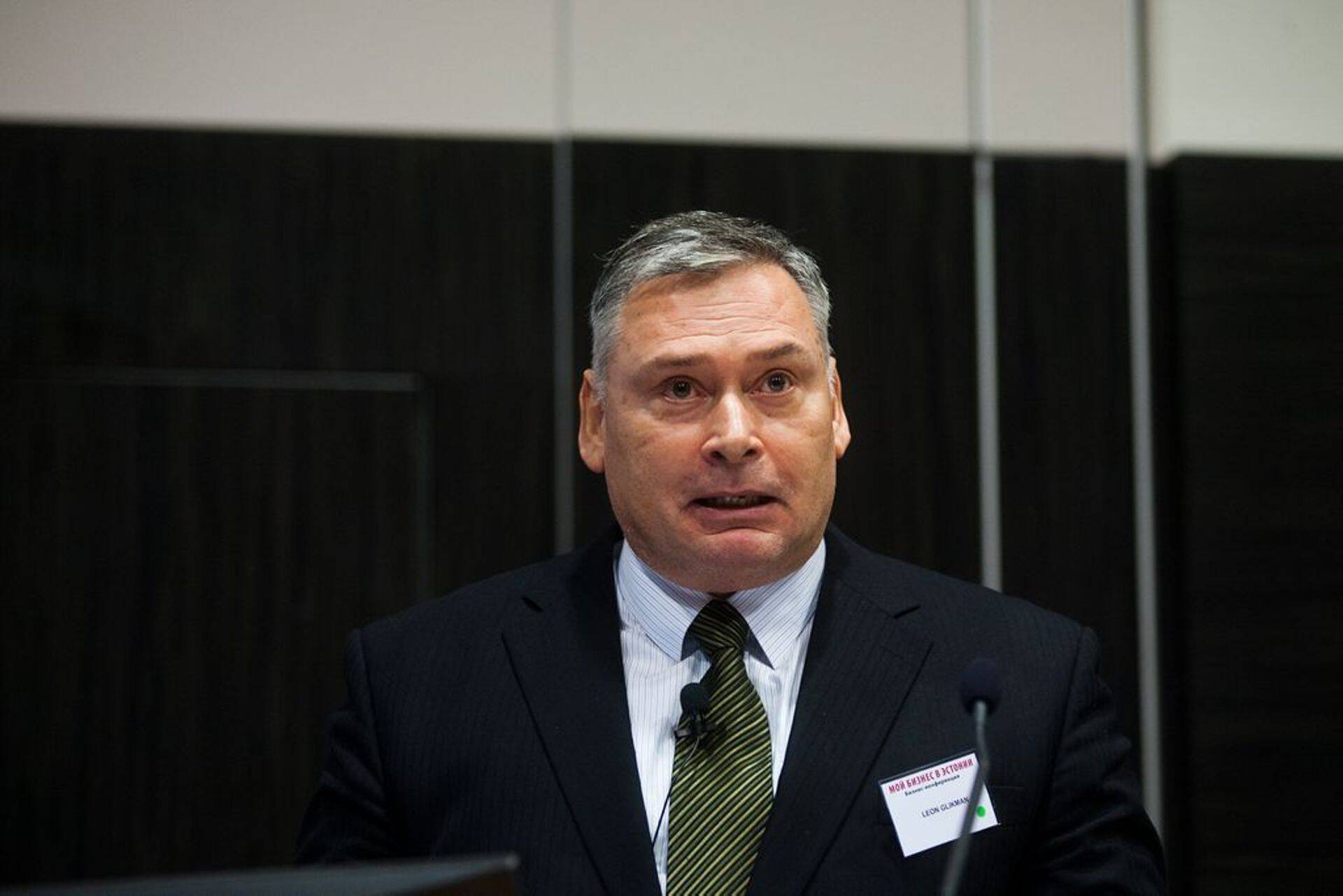 Leon Glikman