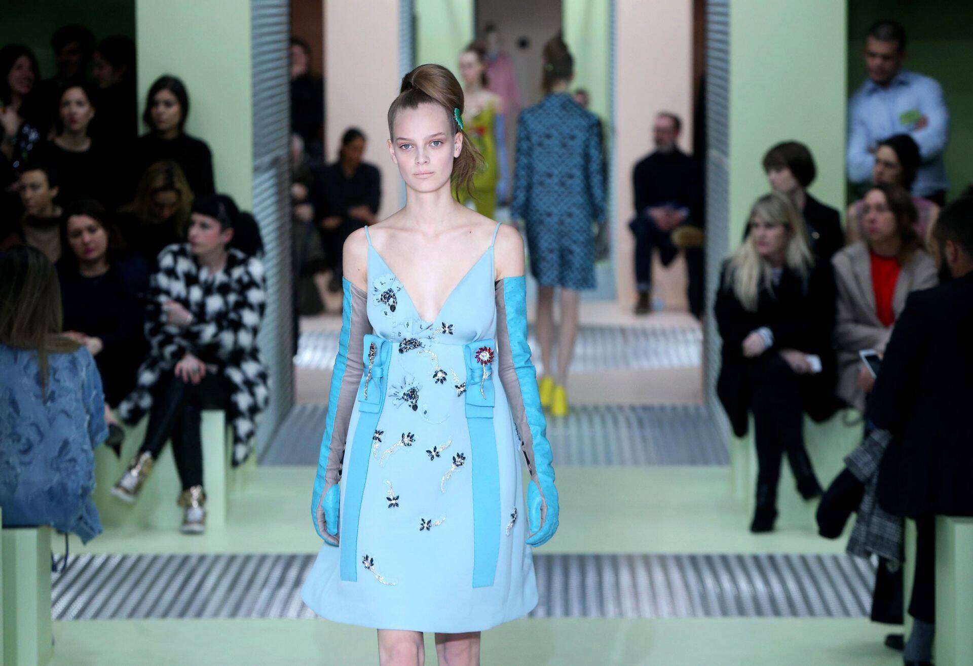 Prada toodang Milani moelaval.