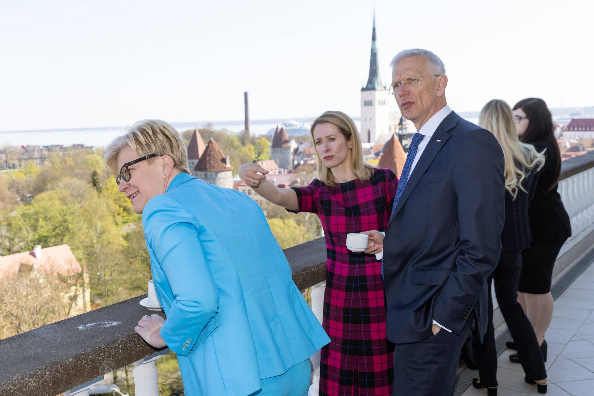 Leedu peaminister Ingrida Šimonyte, Eesti peaminister Kaja Kallas ja Läti peaminister Krišjanis Karinš tänasel kohtumisel.