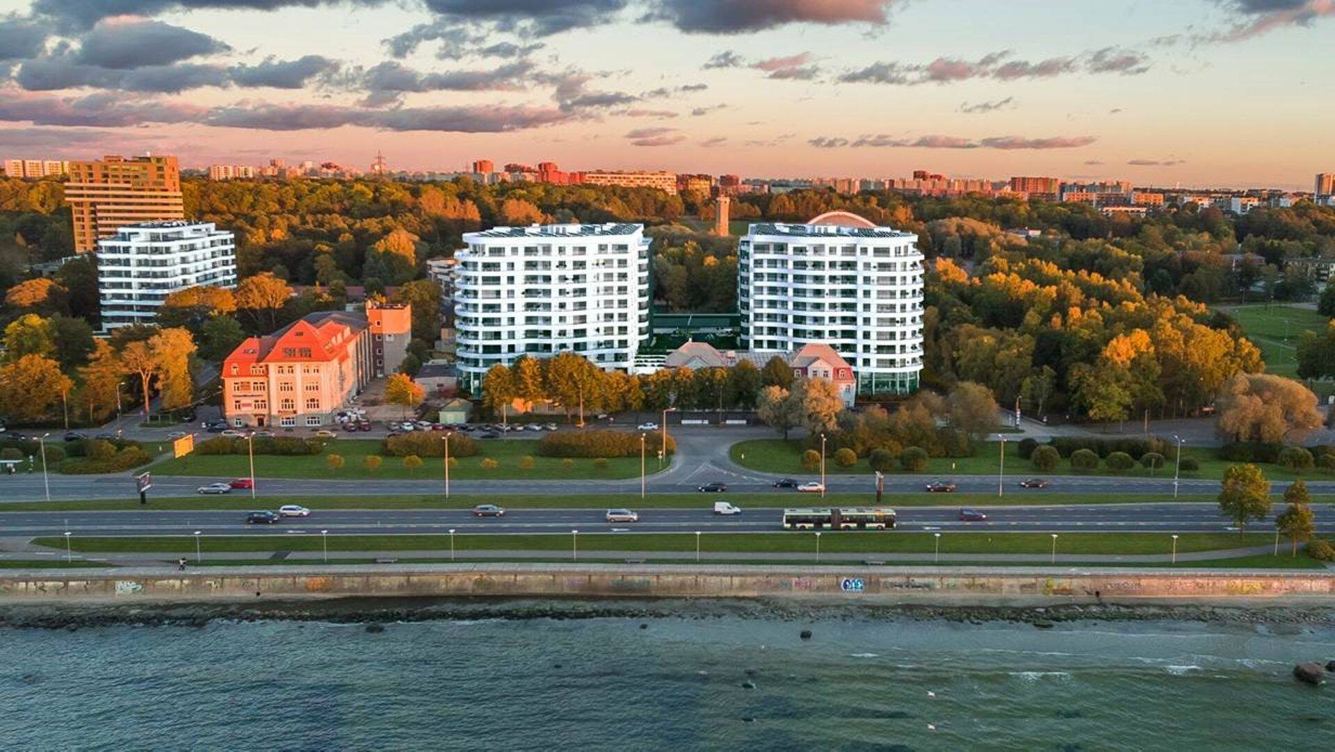 Meerhof 2.0 korterelamute juurde käivad ka mõningad äripinnad.