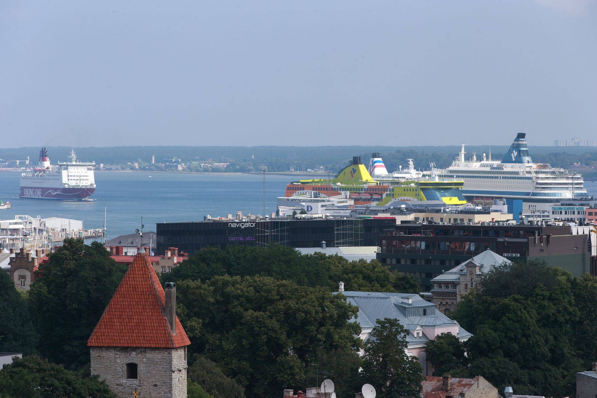 Laevaliiklus Tallinna sadamas
