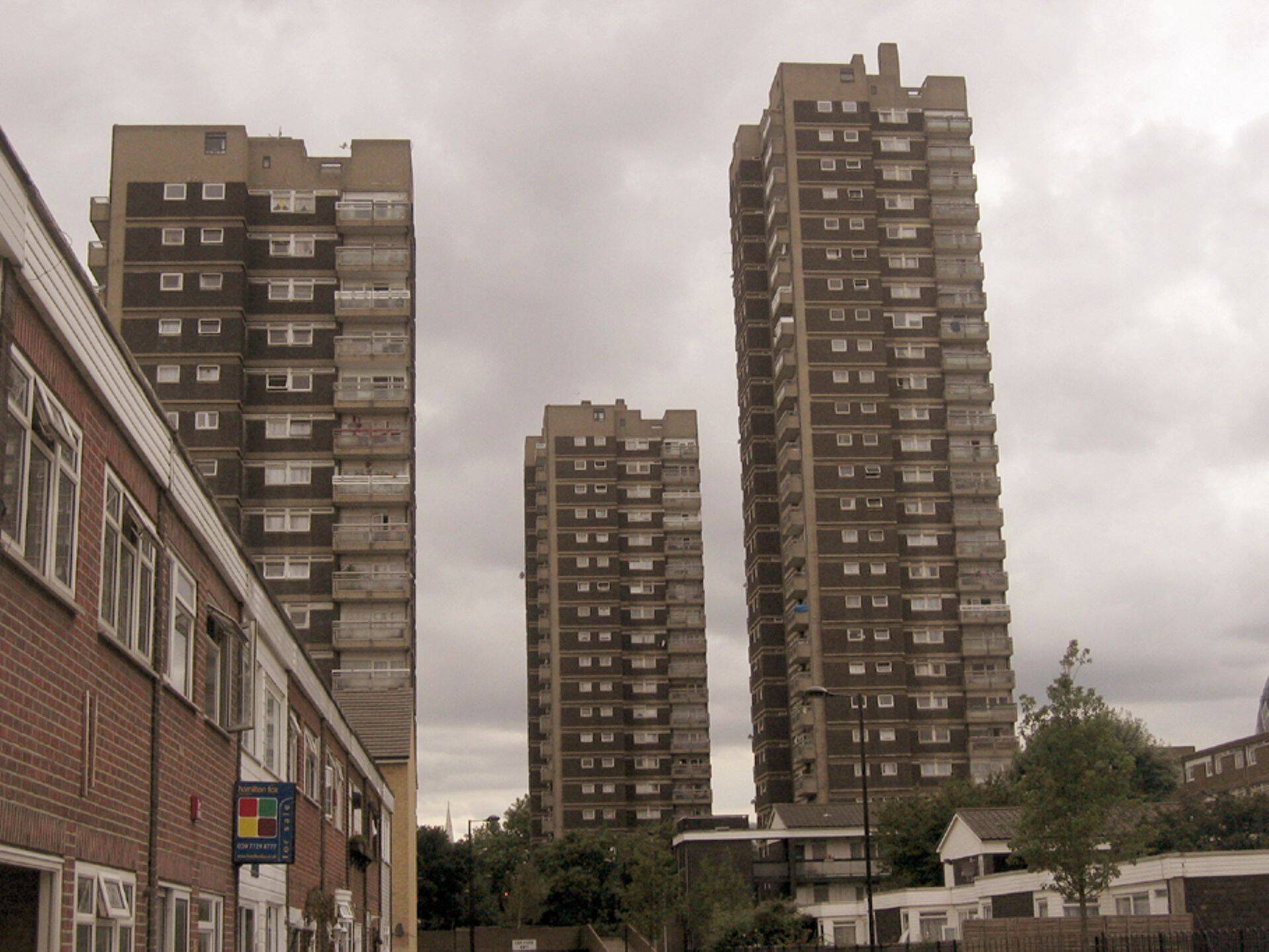 Raportis seisab, et enim saab löögi pealinn Londoni kinnisvara, mille hind peaks sel ja järgmisel aastal langema 6% jagu.