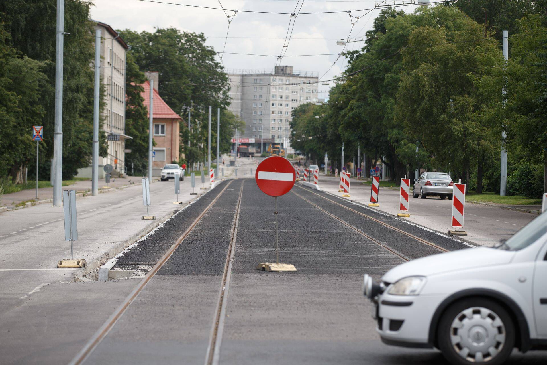 Дорогам в этом году обещают разве что косметический ремонт.