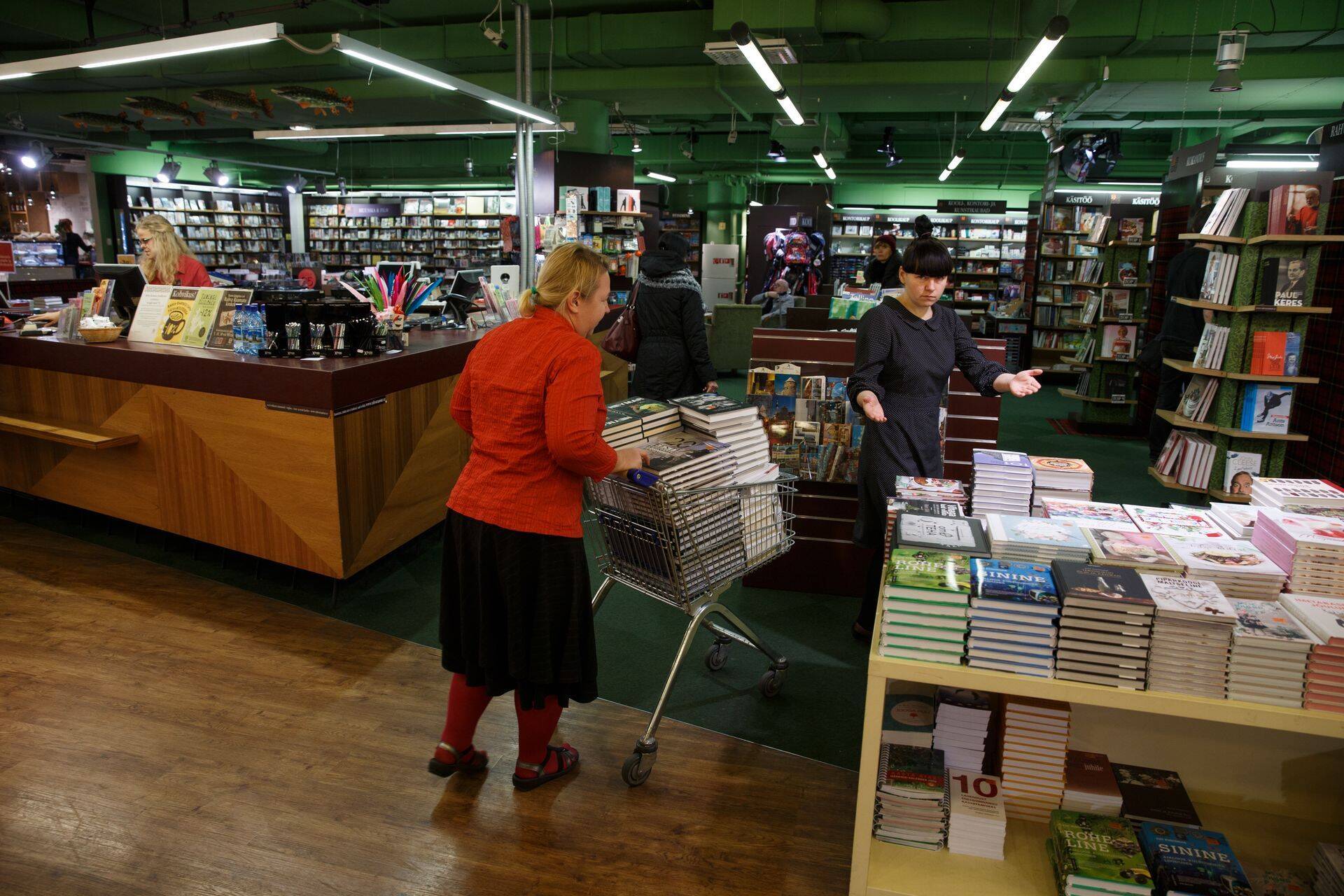 Rahva Raamatu Viru Keskuse kauplus valiti üheks neljast maailma parimaks raamatupoeks