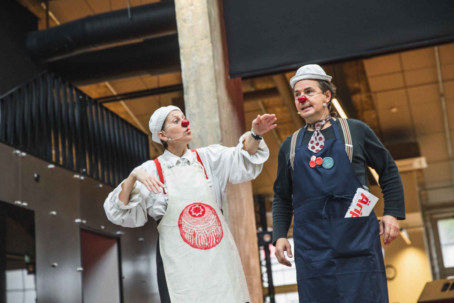 Teenetemärkide kavalerid Haide Männamäe ja Toomas Tross ehk Piip ja Tuut.