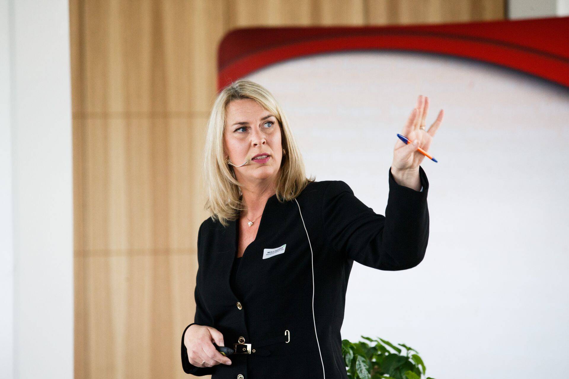 Eesti Ettevõtlike Naiste Assotsiatsiooni president Merle Saviauk.