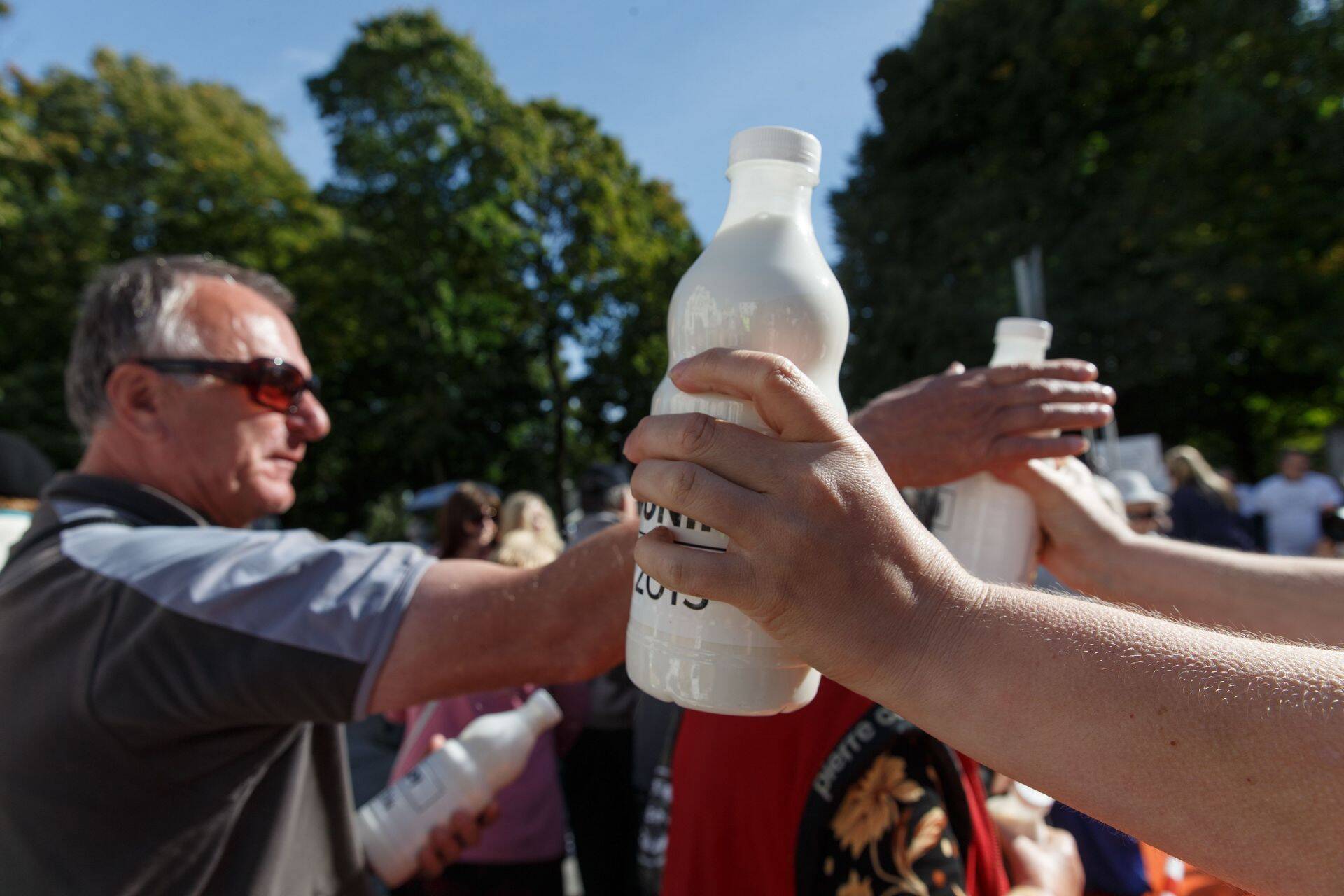 Eestis toodetakse ligi kaks korda rohkem piima, kui siseturul tarbitakse.