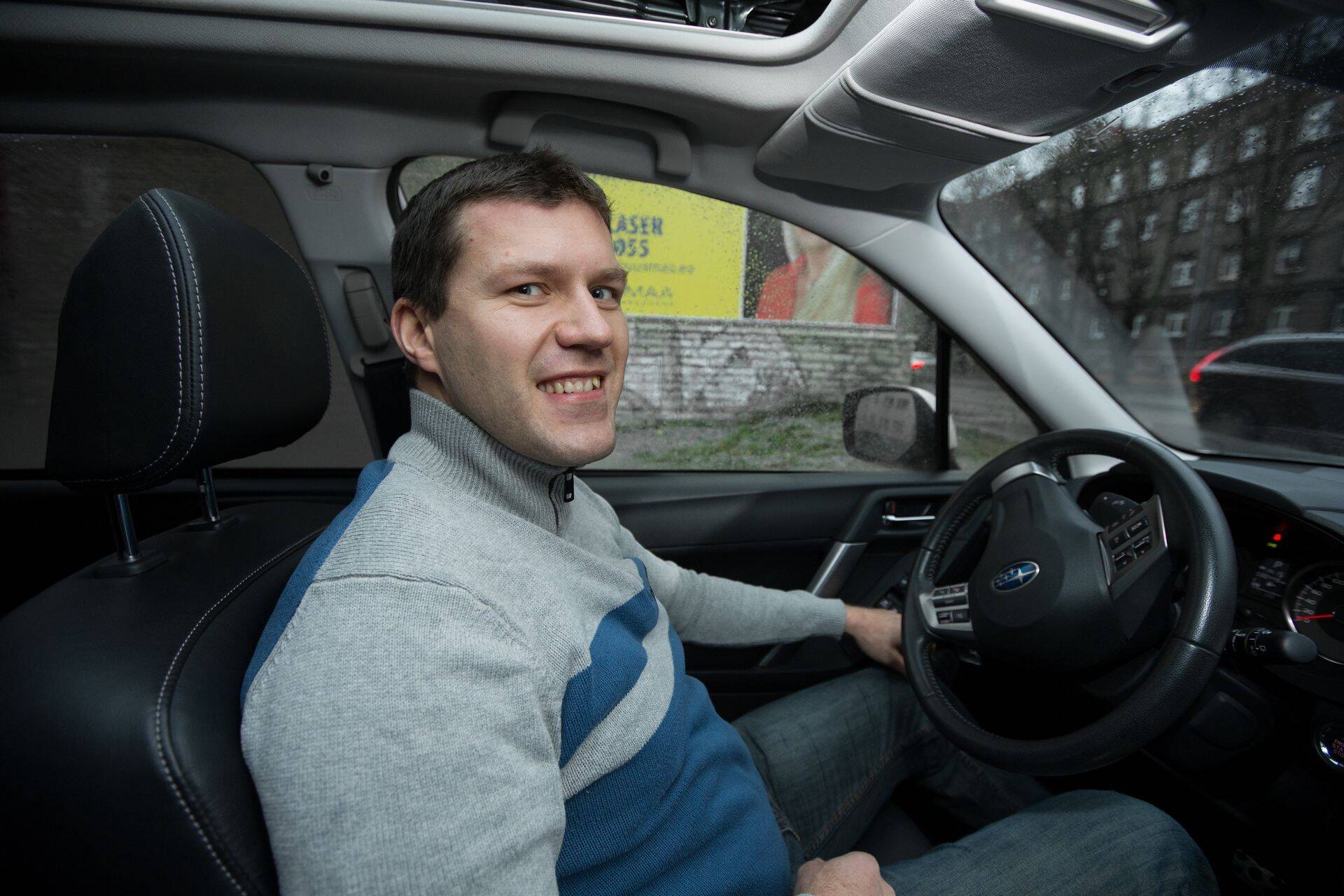 Väikeinvestor Jaak Roosaare sõnul on kõige tähtsam see, kui palju tulust suudetakse kõrvale tõsta ja panna kasumit tootma.