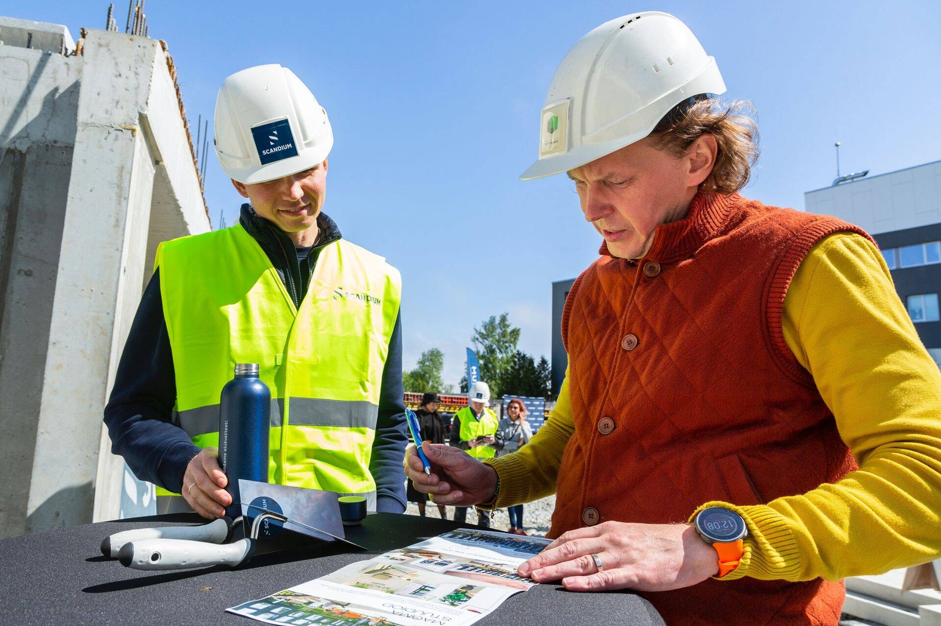 Scandium Kinnisvara tegevjuht Maido Lüiste ja Mitt & Perlebachi juhatuse liige Kristjan Mitt.