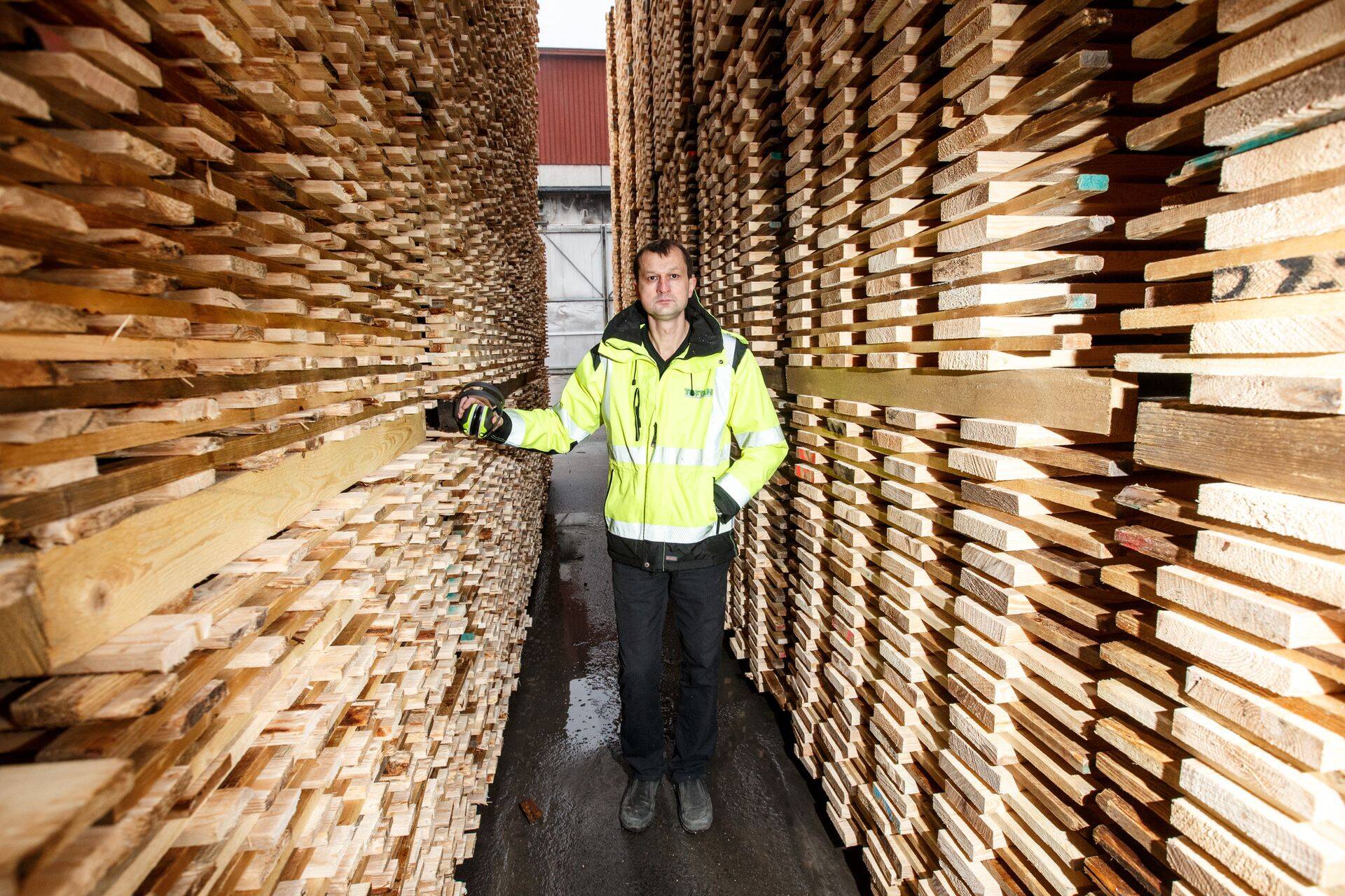 Toftani saeveskit Sõmerpalus kimutab krooniline tellimuste puudus.