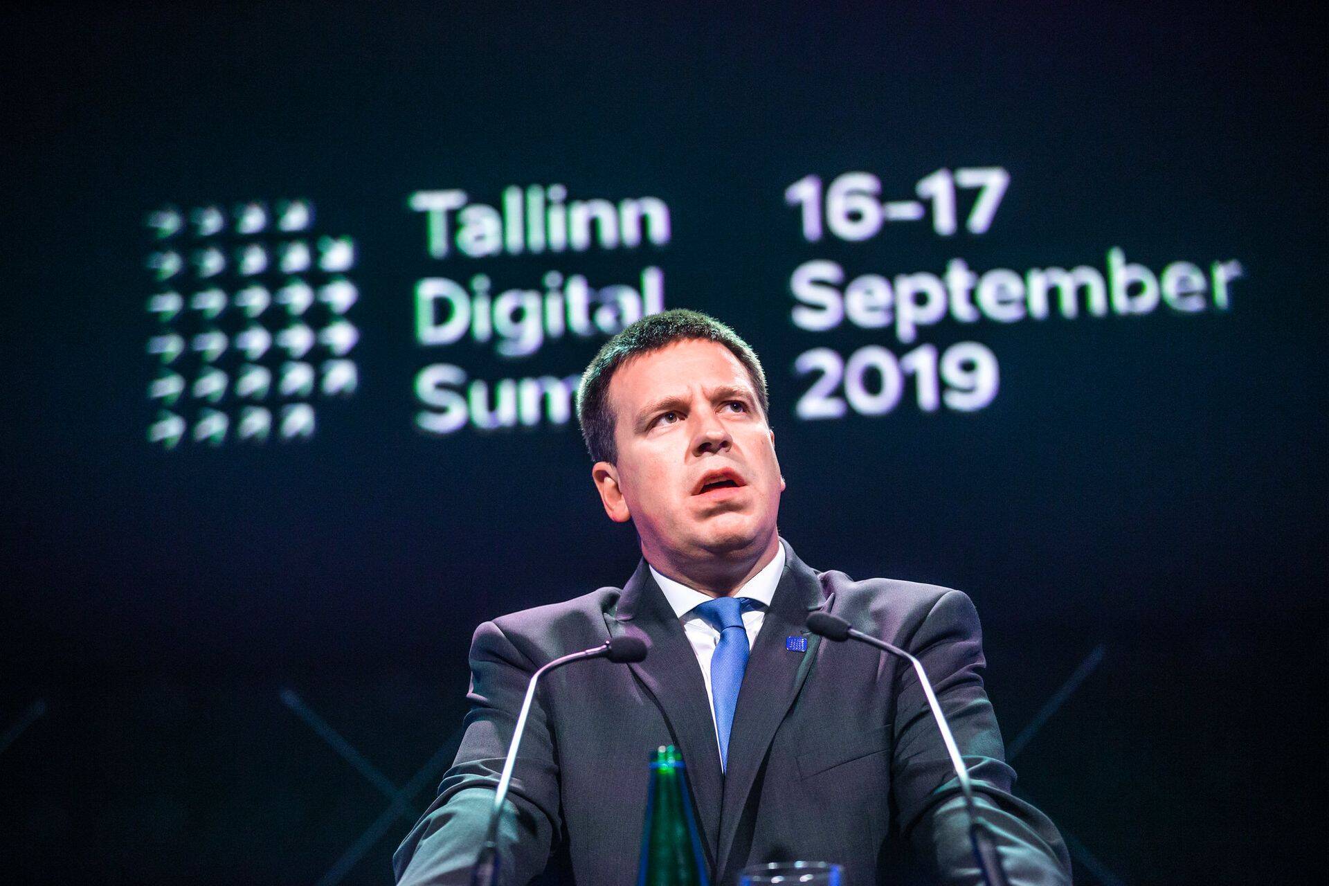 Peaminister Jüri Ratas Tallinna digitippkohtumist avamas.