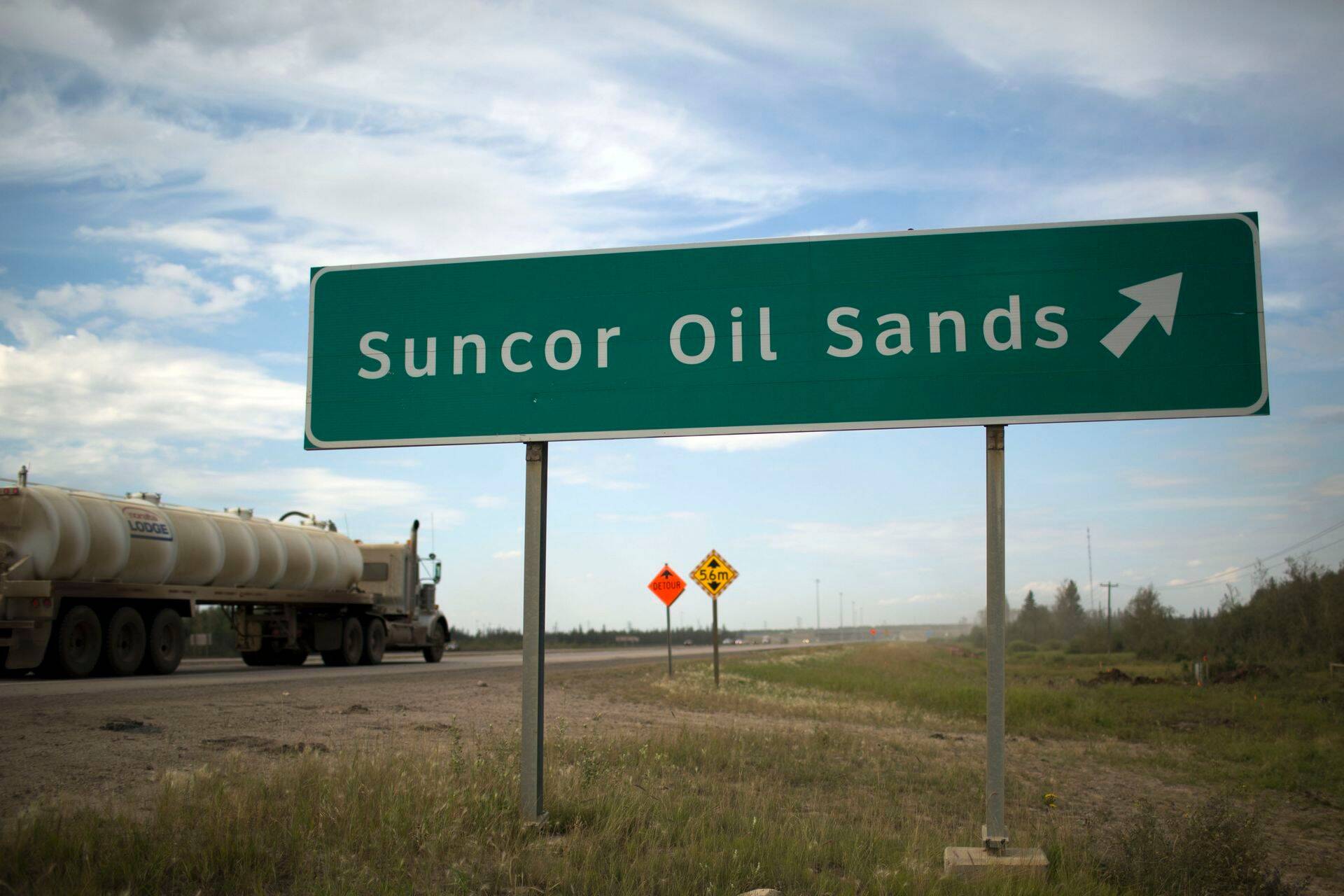Suncor Energy on sunnitud koondama.