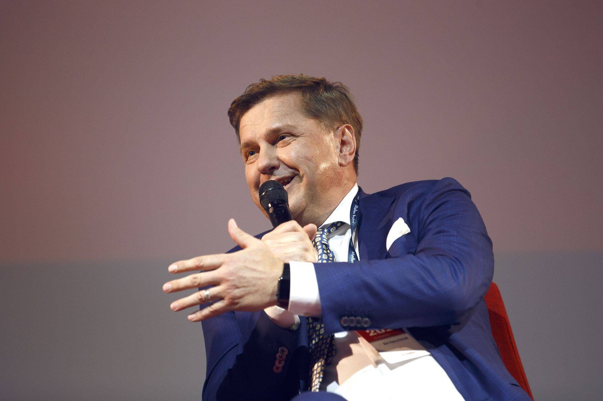 Айн Ханшмидт