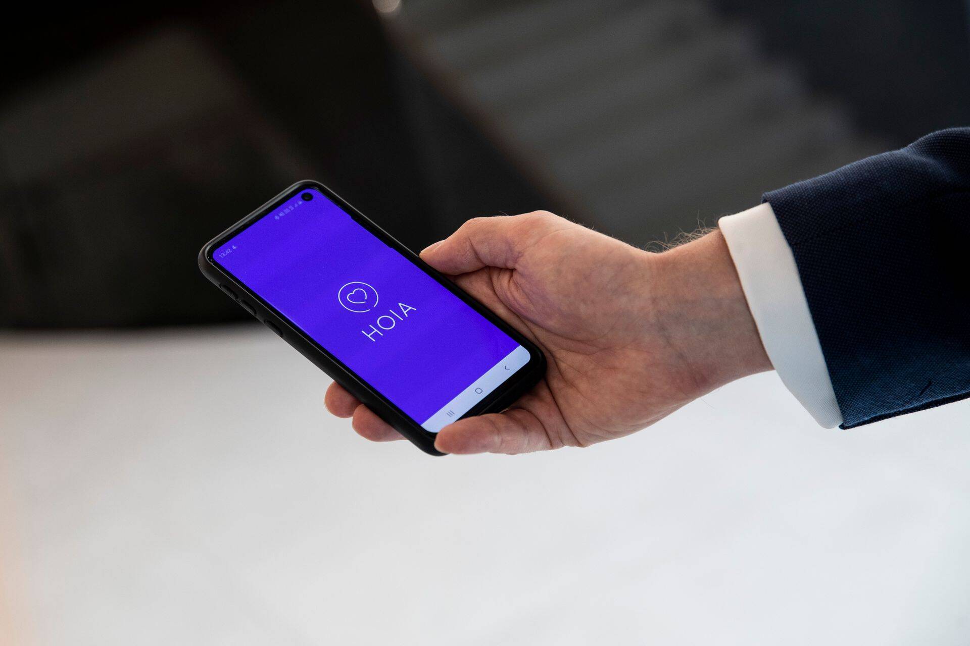 Koroonaviirust ohjata aitav mobiilirakendus HOIA.