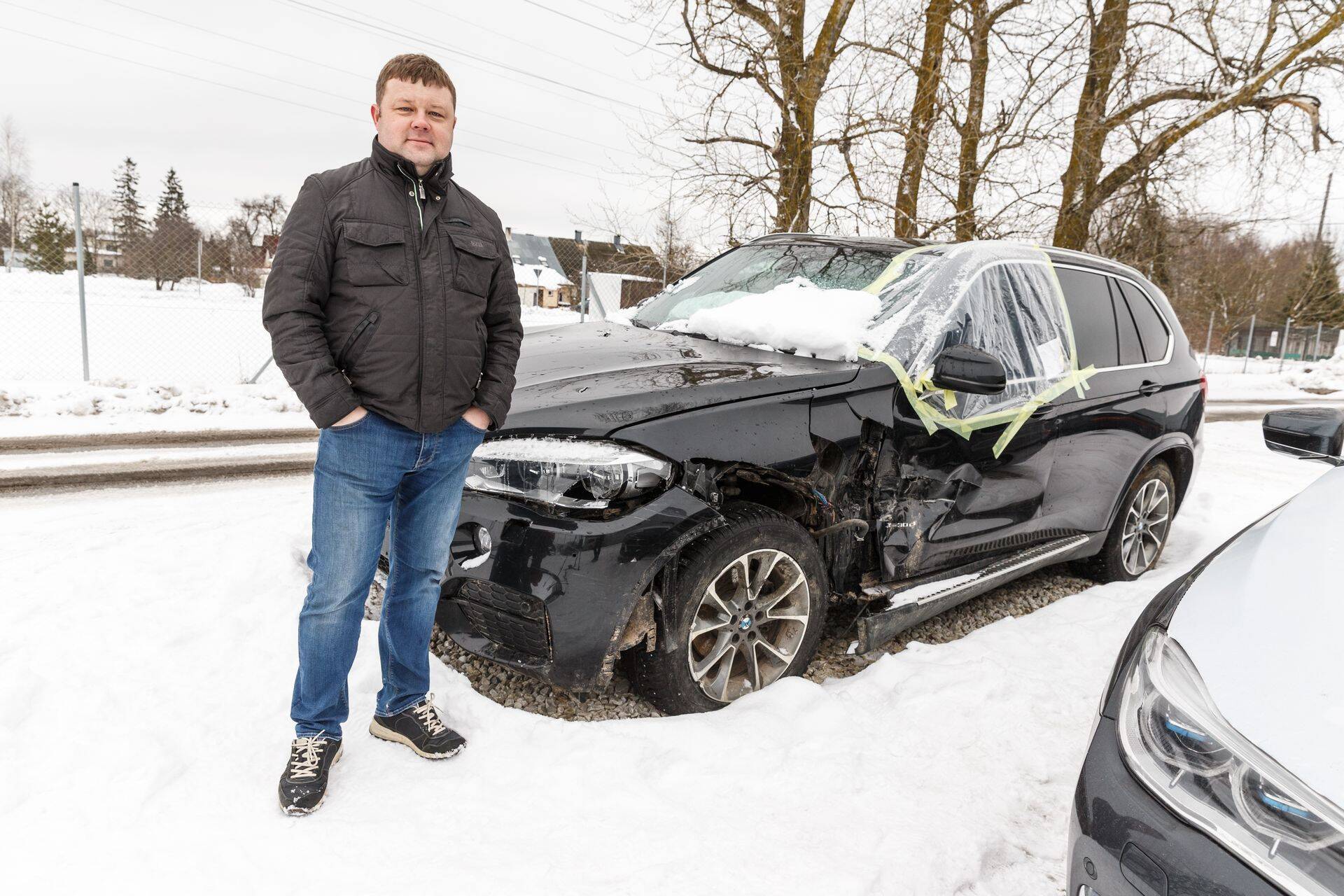 Ettevõtja Aigar Palmi BMW X5 polnud veel aastatki vana, kui Leedu autovargad selle pihta panid ja katki sõitsid.