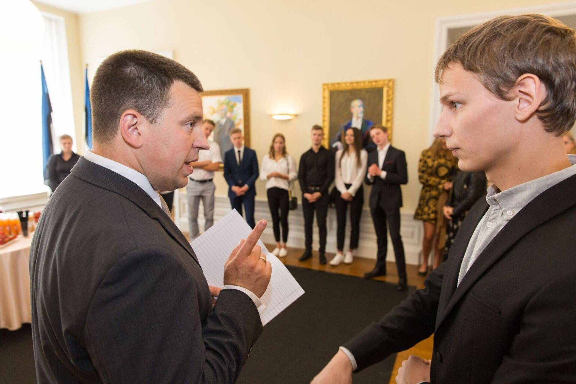 Юри Ратас призвал юных предпринимателей вырастить из ученических фирм жизнеспособные предприятия