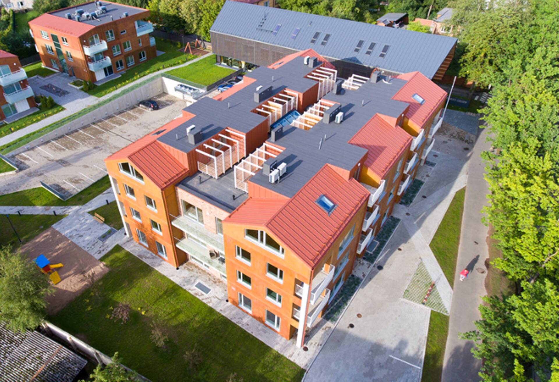Näituse 27 kortermaja Tartus.