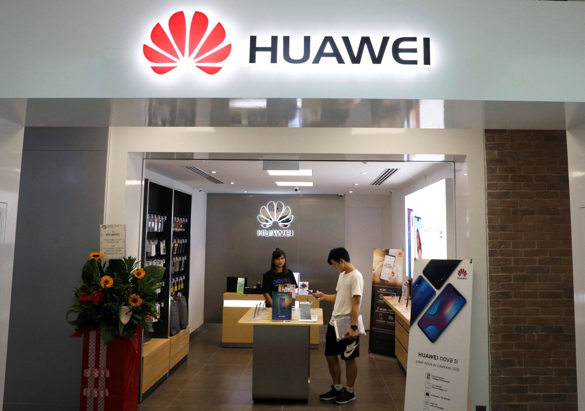 USA võitlus Huawei tõrjumise nimel on jõudnud uuele tasemele