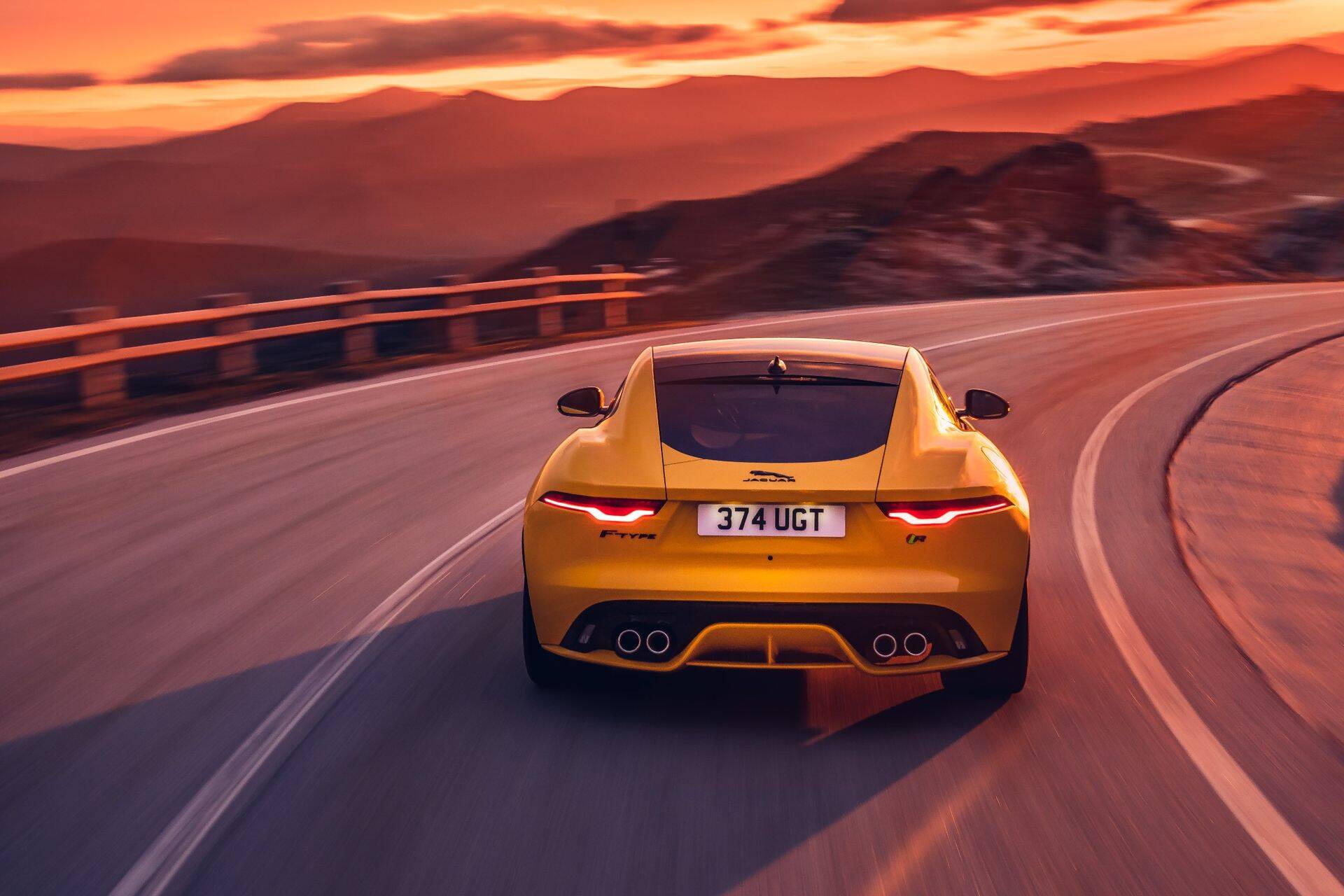 Jaguar F-TYPE (tootja foto)