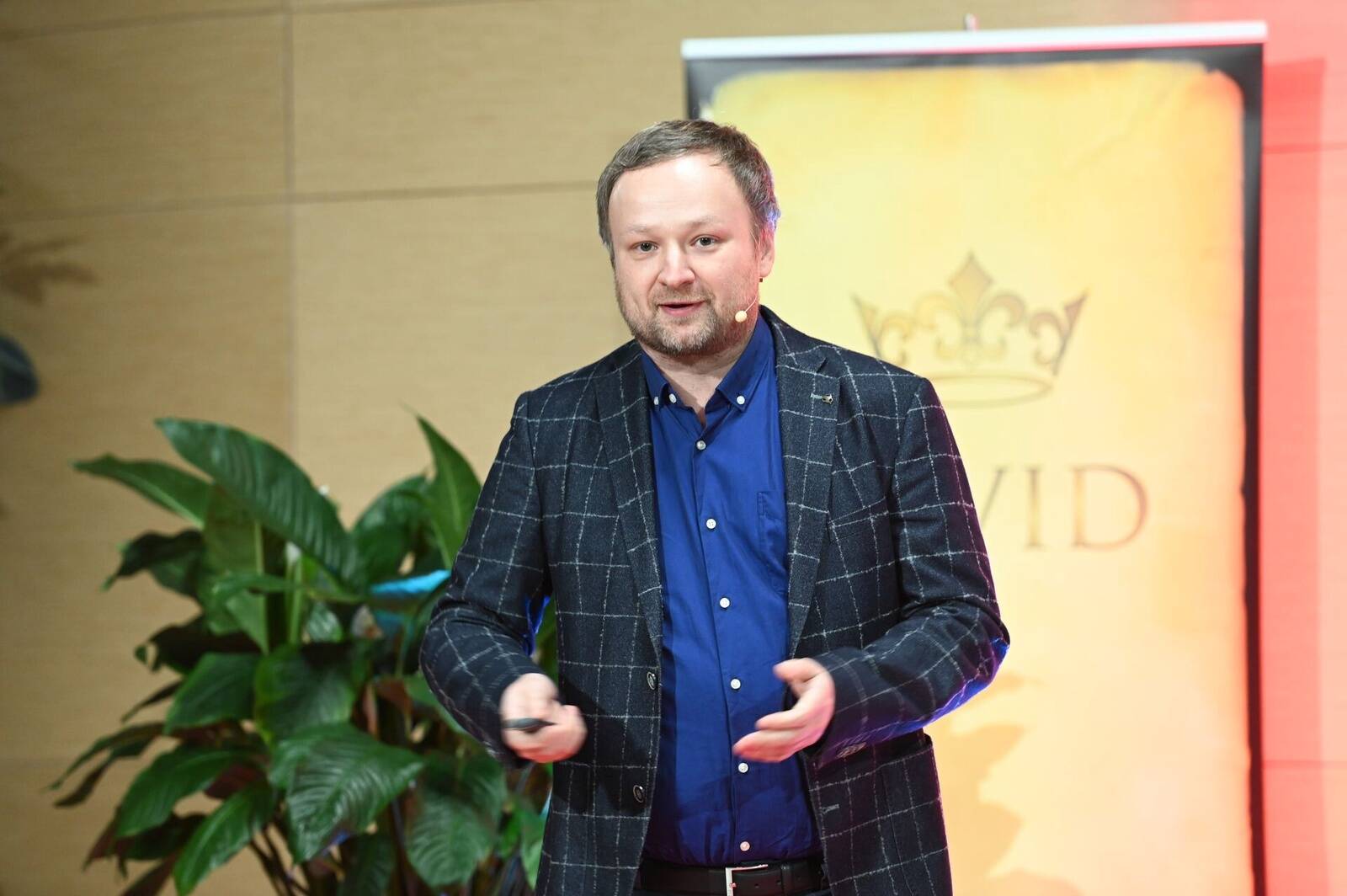 Так как я хорошо понимаю риски, я, вероятно, беру их слишком мало, говорит Антон Скворцов.