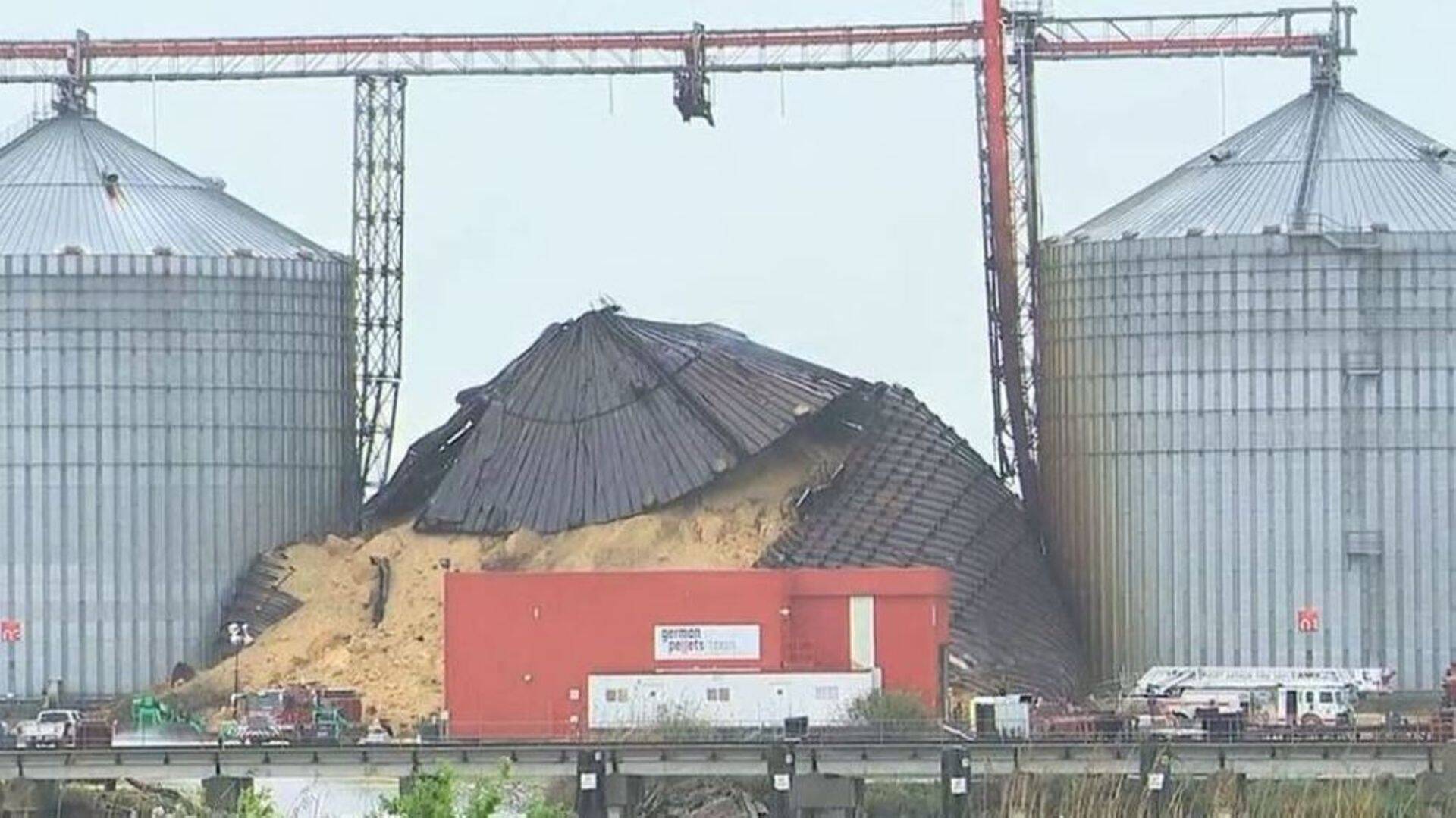 German Pelletsi Port Arthuri sadama terminal pärast 2017. aasta tulekahju.