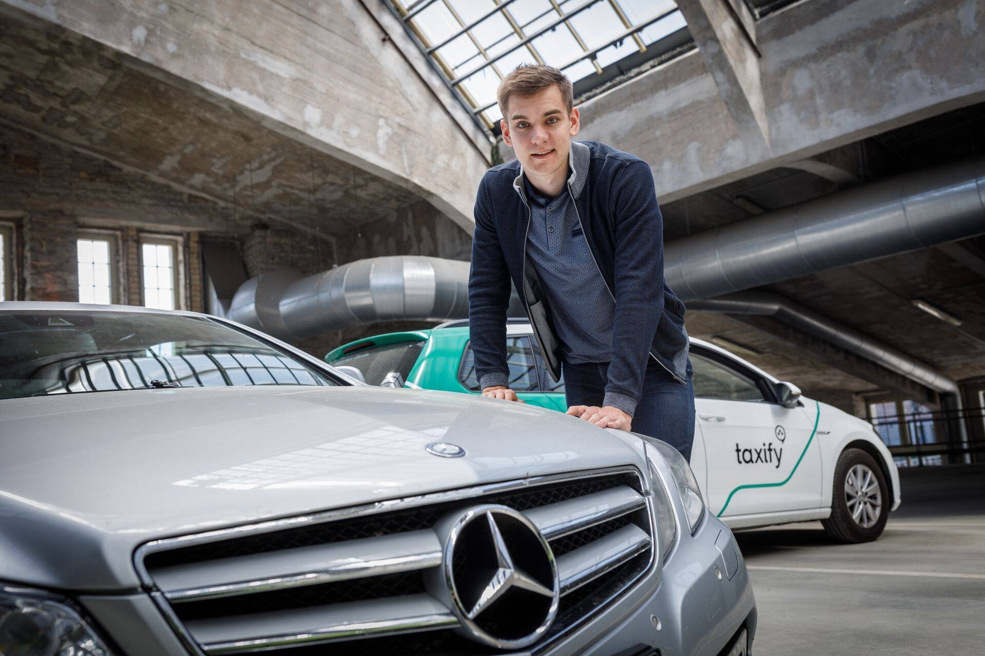 Taxify juhid võiksid saada tulevikus parema hinna eest Mercedeseid kasutada.