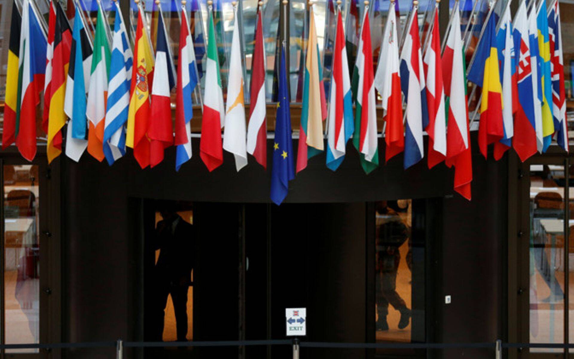 СМИ сообщили о решении ЕС продлить антироссийские санкции