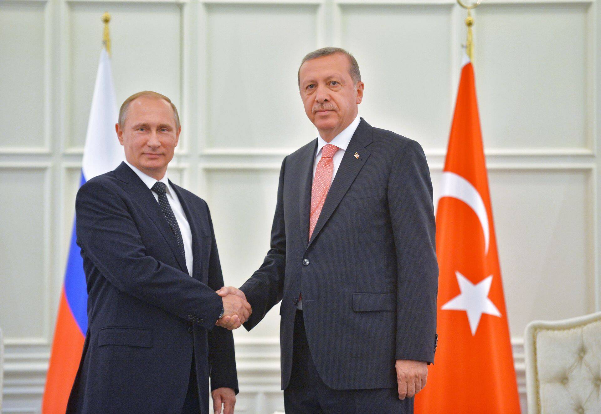 Erdogan külastab augusti algul Putinit Peterburis