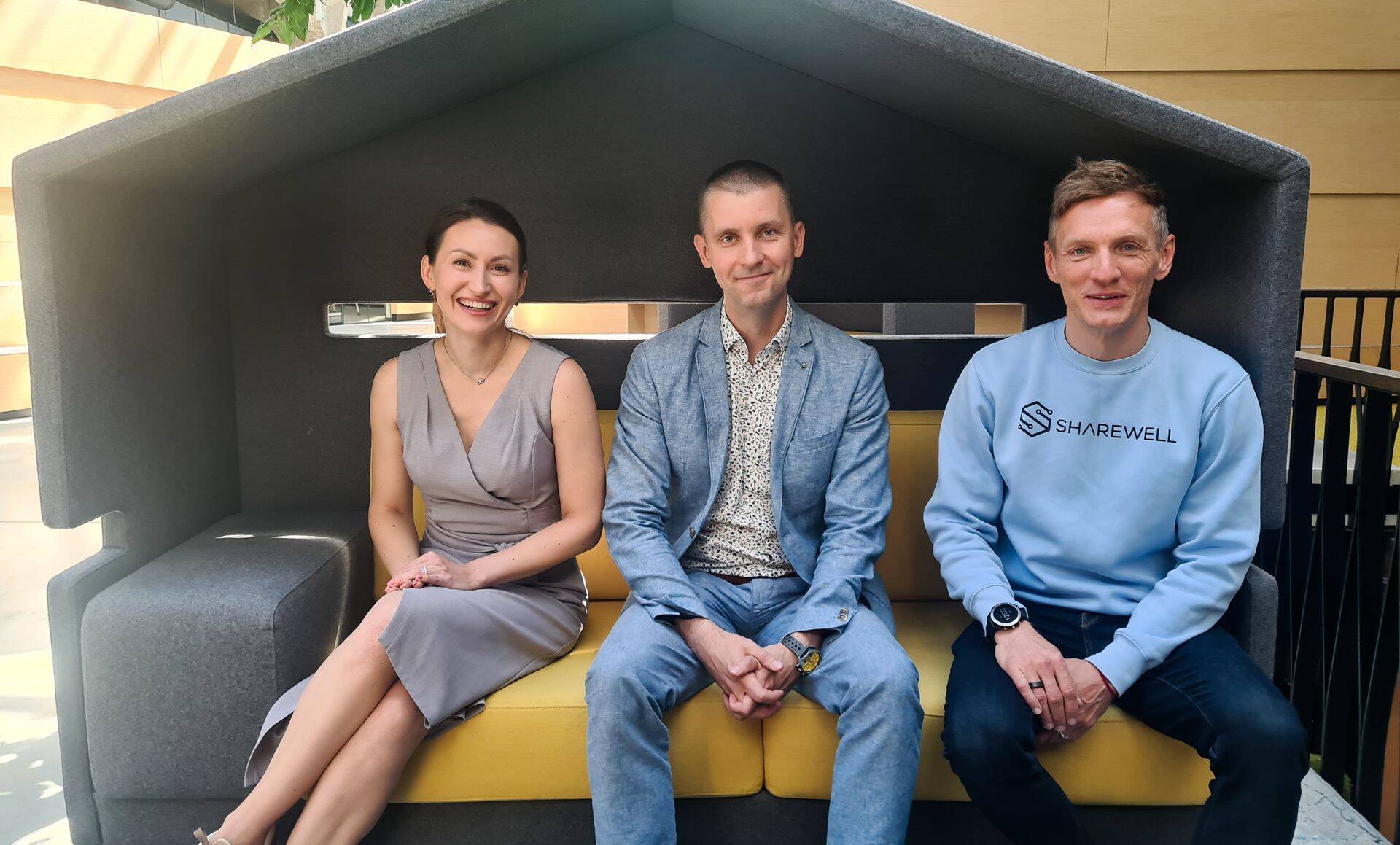 Askly asutaja Sandra Roosna, saatejuht Art Lukas Maksekeskusest, Sharewelli üks asutajatest Sten Kreisberg.