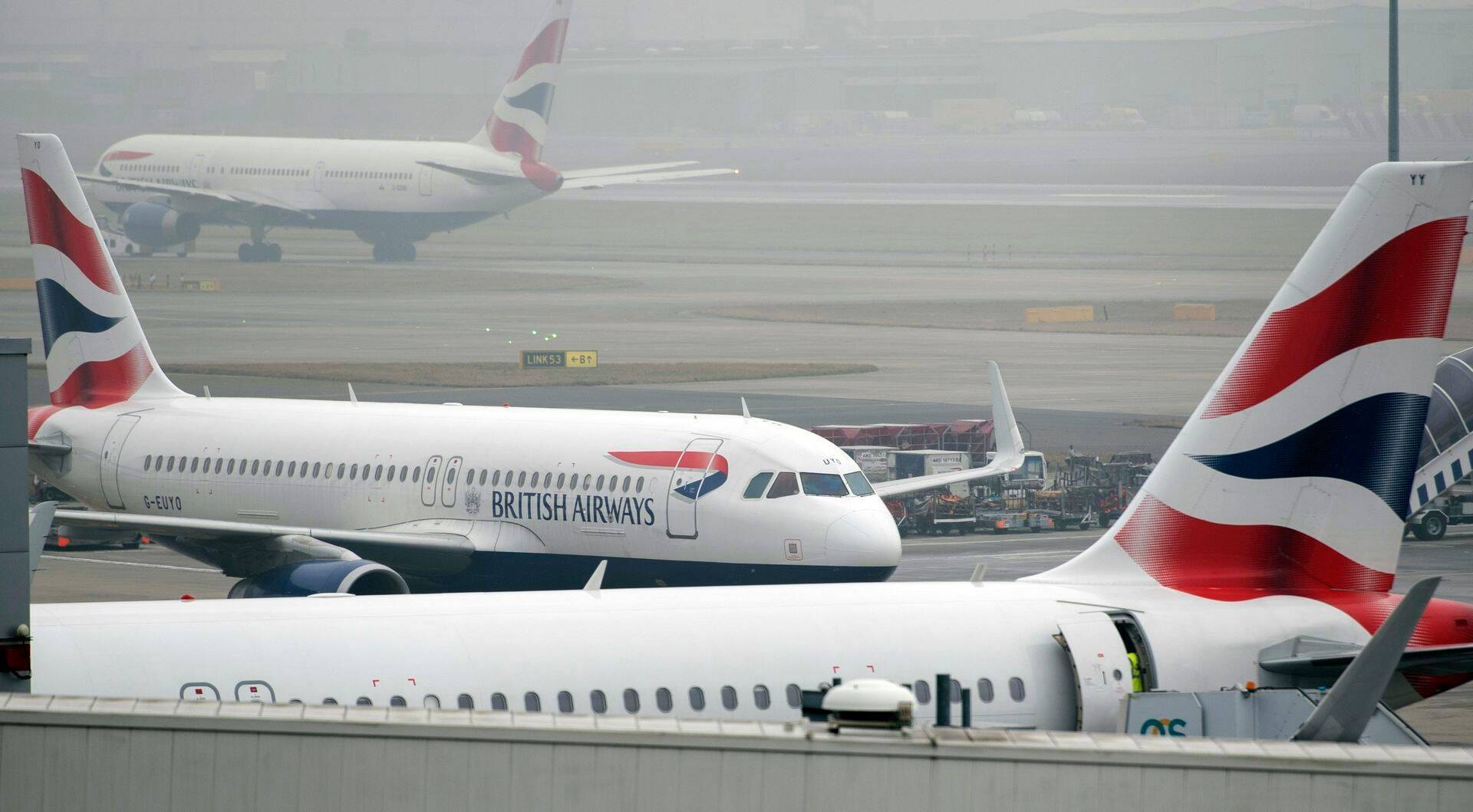 British Airwaysi lennukid Londonis Heathrow lennujaamas.