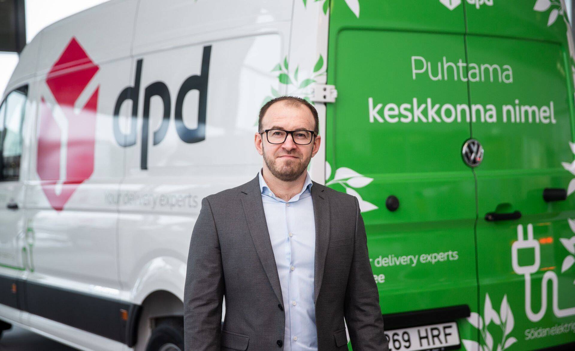DPD Eesti juht Remo Kirss ütleb, et linnasiseste kullersõitude tegemiseks on elektrikaubikud suurepärased. Raskeveokid võiksid tema hinnangul kasutada pigem vesinikutehnoloogiat.