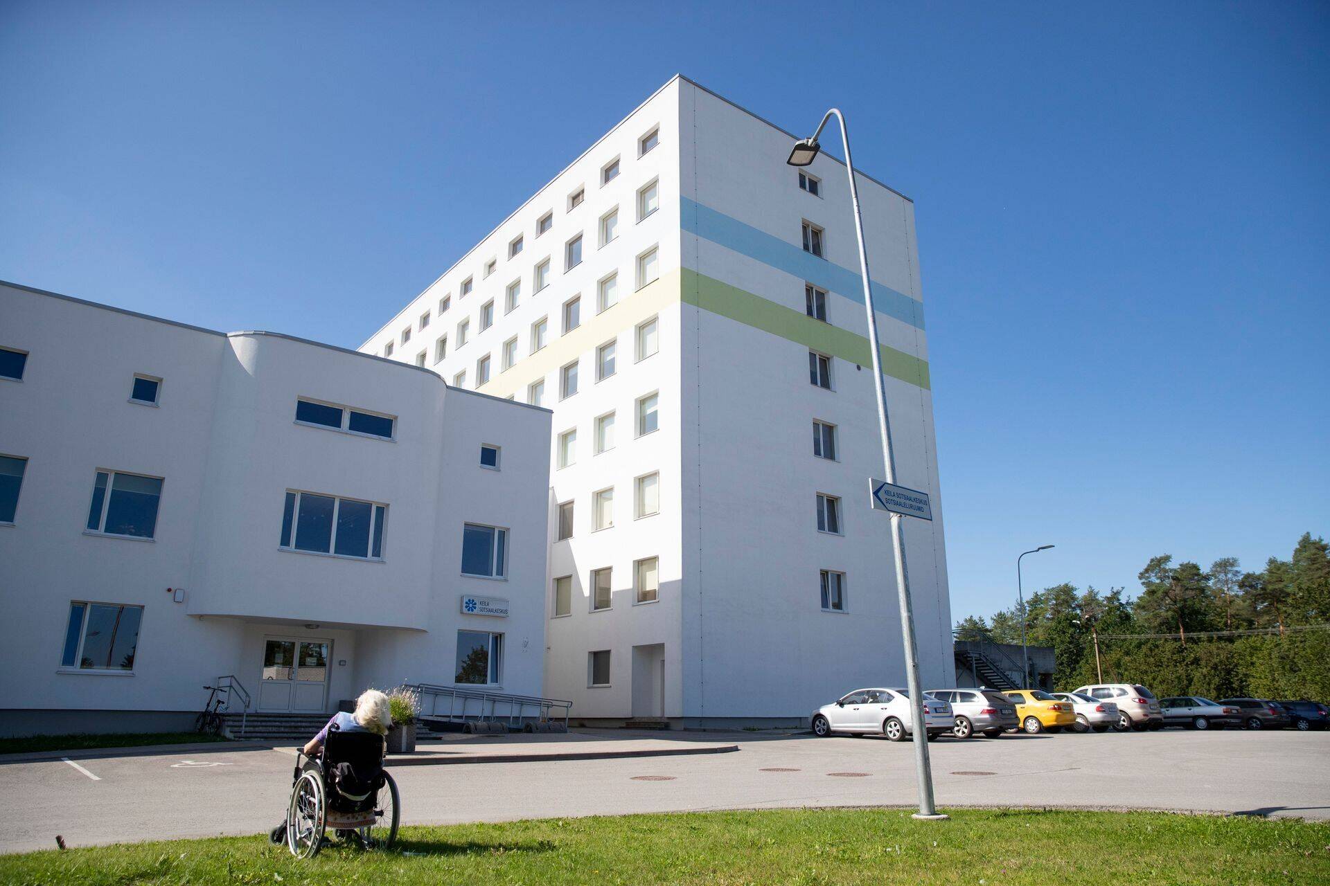 Keilas asuv PJV Hooldusravi tööga kursis olevad inimesed kurdavad, et saneerimisel ettevõte ei maksa korrektselt palkasid ja töötajad on seetõttu õnnetud.