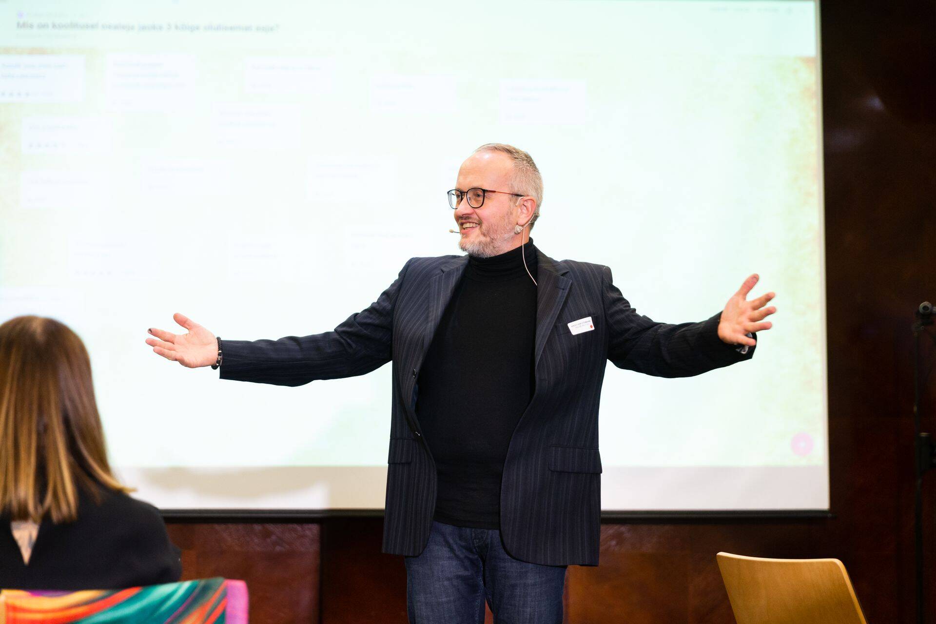 Kristjan Otsmann räägib saates "Kullafond", et tööplaane on mõistlik teha päeva lõpus, sest hommikuti on inimene loll ja lollil on hea, kui tal on käsk juba olemas.