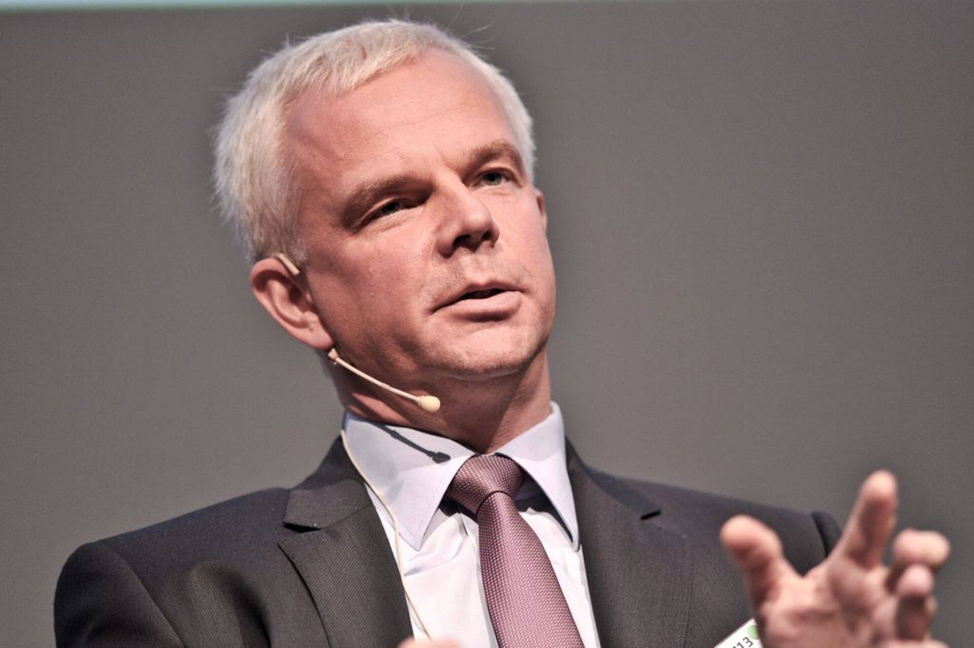 Eesti Tööandjate Keskliidu volikogu esimehe ja ettevõtja Jüri Käo sõnul on manifesti olulisim osa haridus ja tööjõupoliitika.