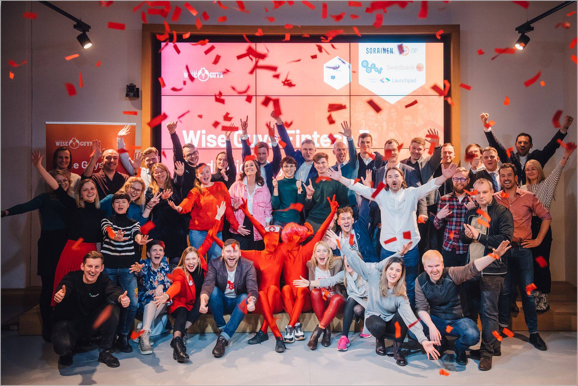 Startup Wise Guysi Fintech 3 kiirendiprogrammi lõpetajad.