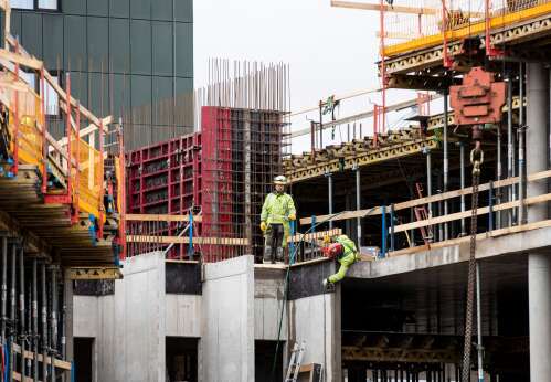 Ehituses on töötajate arv oluliselt vähenenud