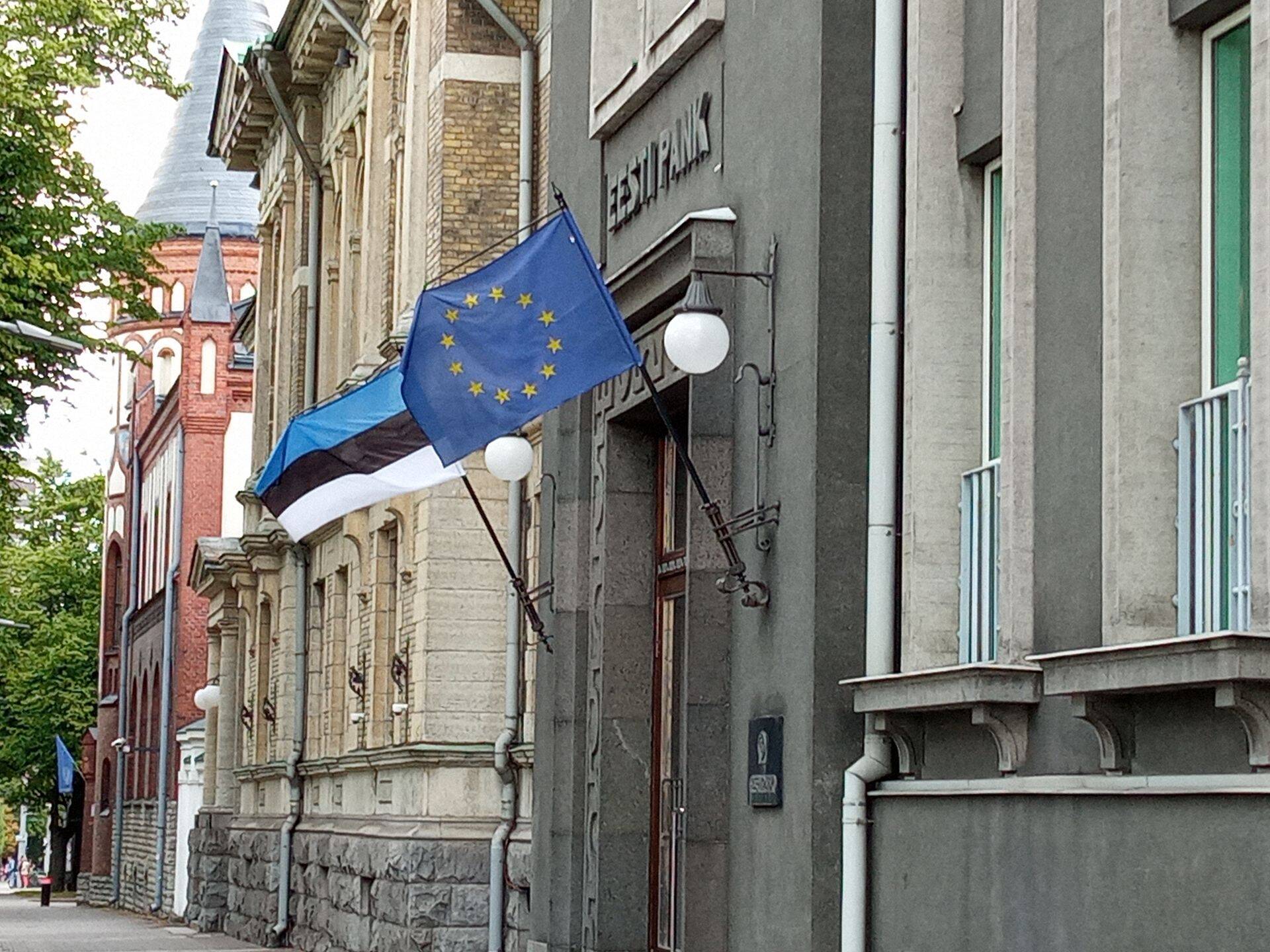 Eesti Pank andis põhjaliku ülevaate olukorrast panganduses.