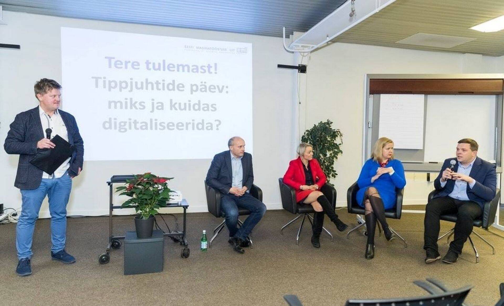 Instrutecil toimunud arutelu juhtis Äripäeva peatoimetaja Meelis Mandel. Panelistid Marek Tamm, Ingrid Joost, Doris Põld ja Reio Rahumägi.