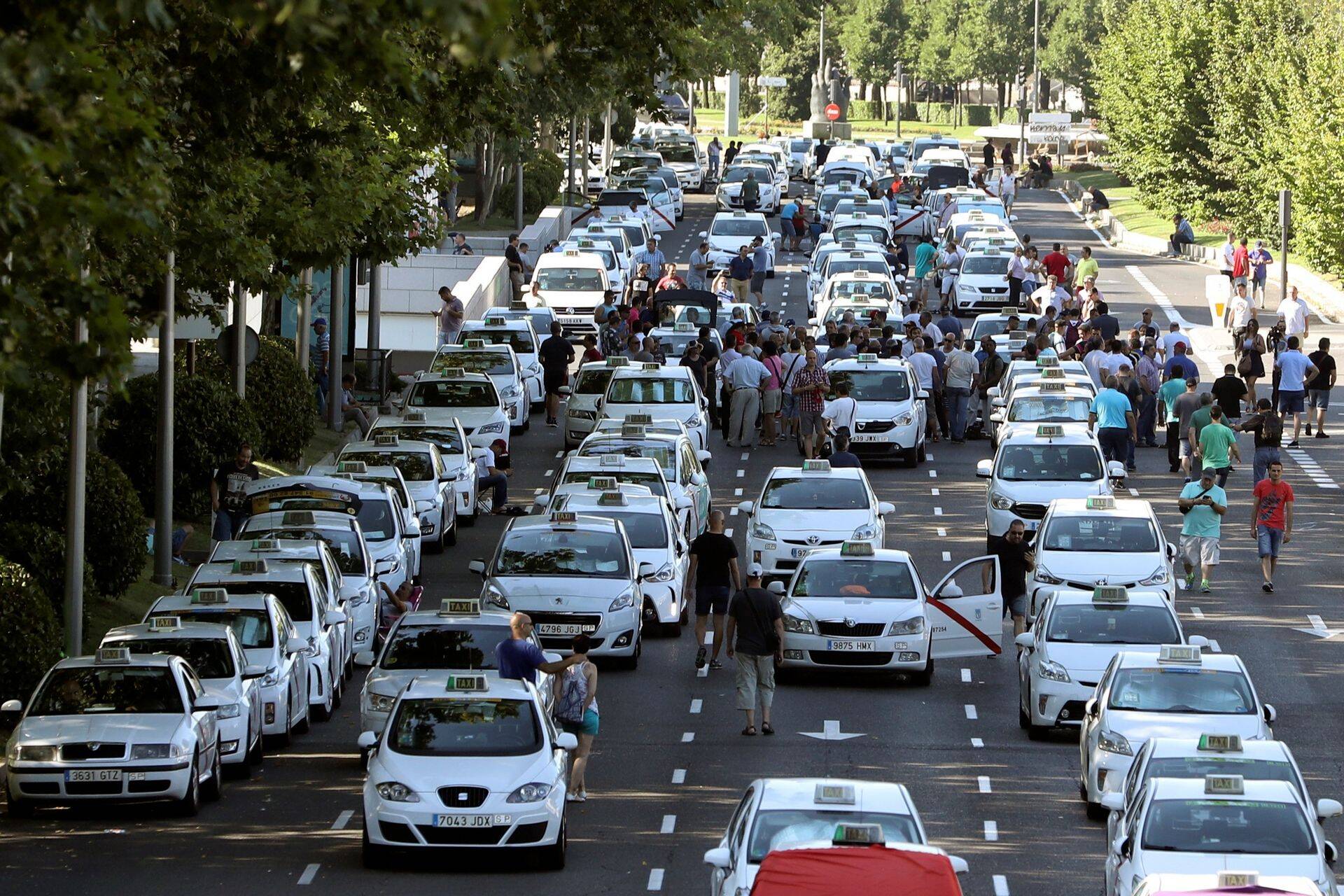 Madridi taksojuhid streigivad 1. augustil 2018 Uberi ja Cabify vastu.