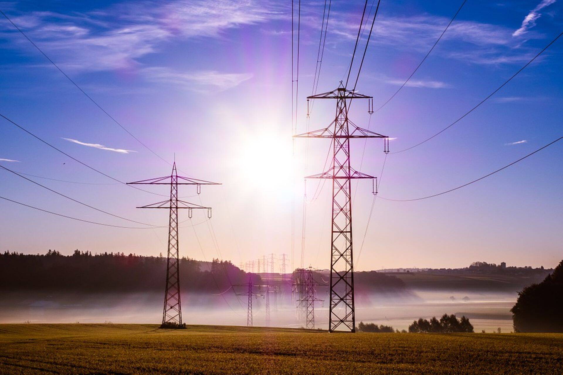 Elektrienergia aktsiisimäär väheneb 4,47 eurolt ühele eurole megavatt-tunni kohta.