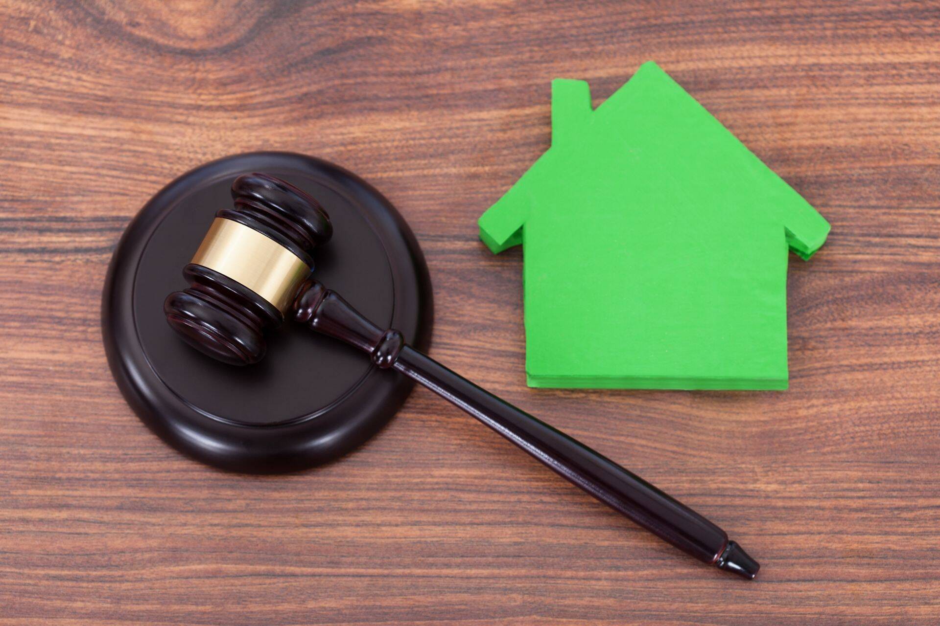 Üürniku tekitatud kahju eest vastutab korteriomanik.