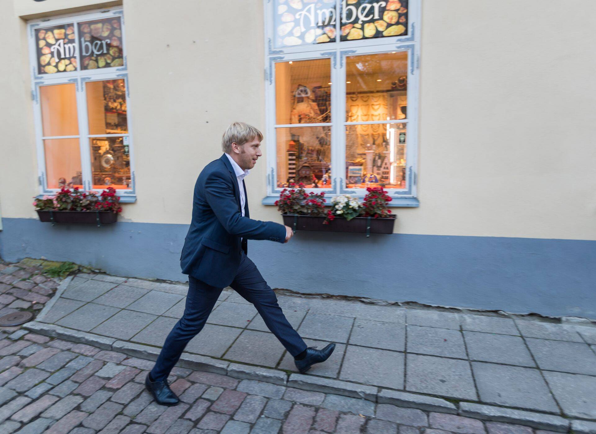 Riigilt Danske skandaali asjus tugevamat reaktsiooni nõudnud Jaanus Karilaid peab raha päritolu pöördtõendamise seadusse viimist siiski ülemääraseks.