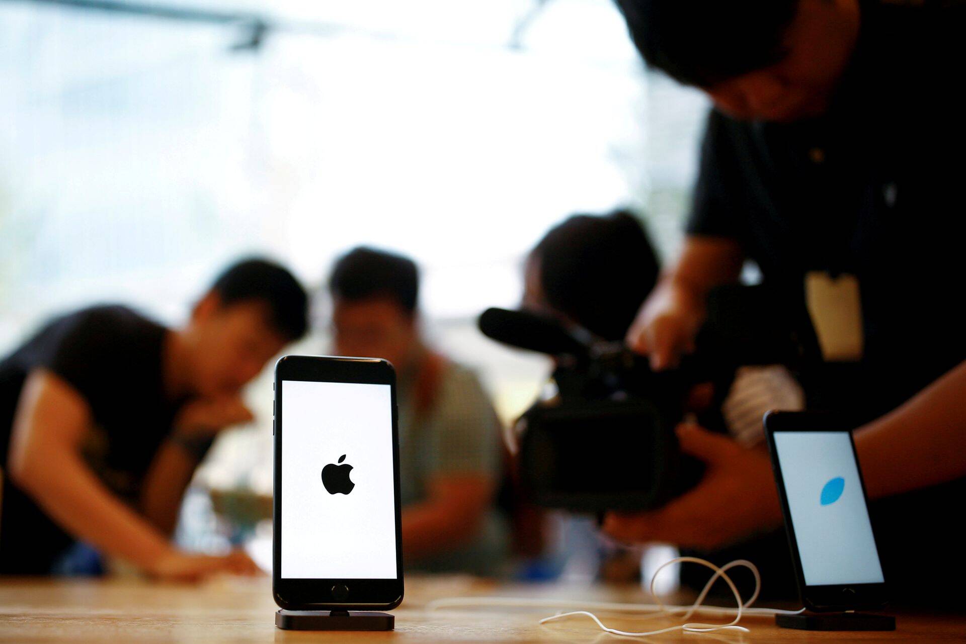 Apple может начать снимать художественные фильмы