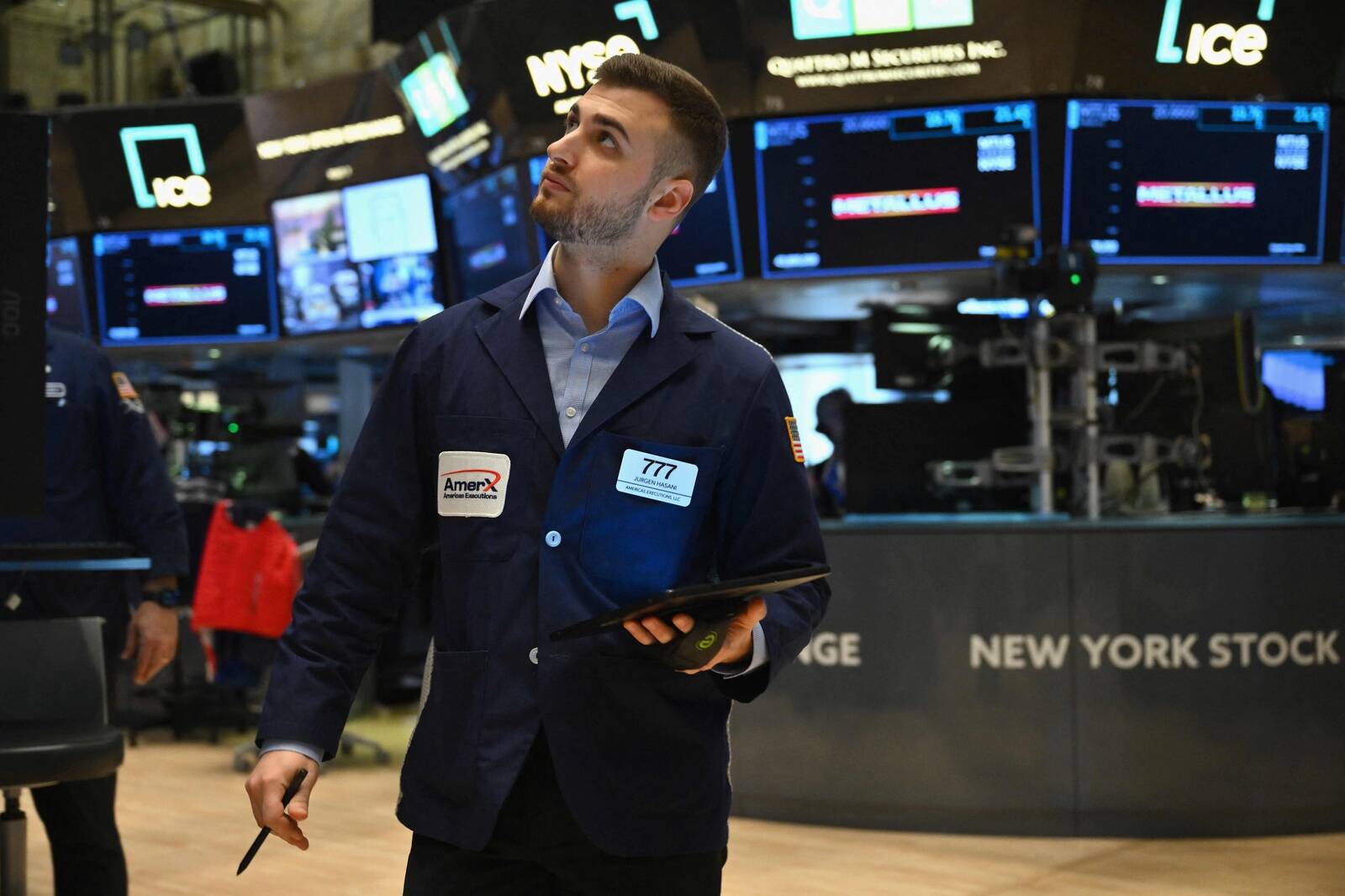 Maakler NYSE börsil.