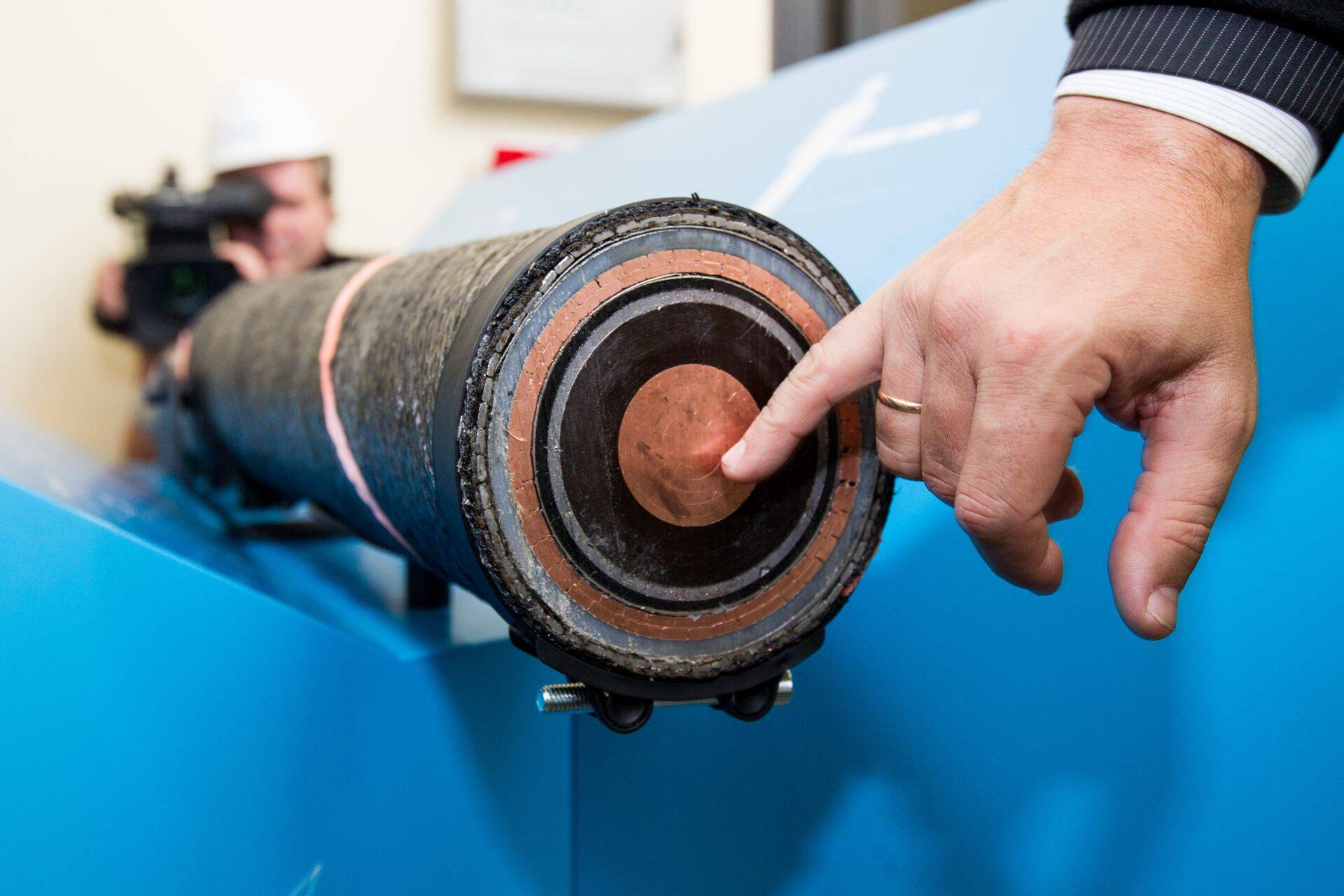 Разрез морского кабеля Estlink 2, проходящего между Эстонией и Финляндией.