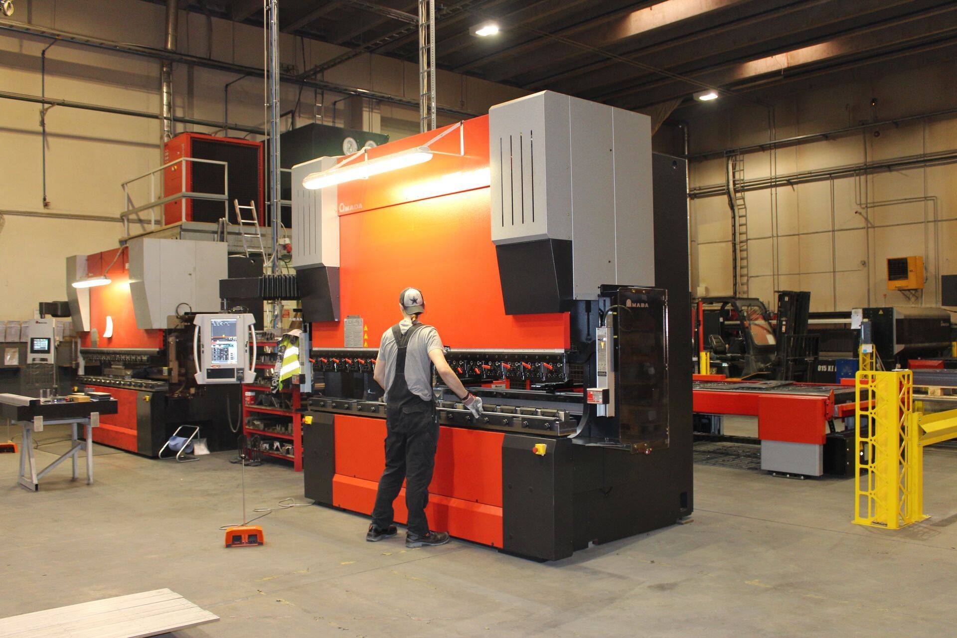 Tootmine metallitööstusettevõttes CUTform.