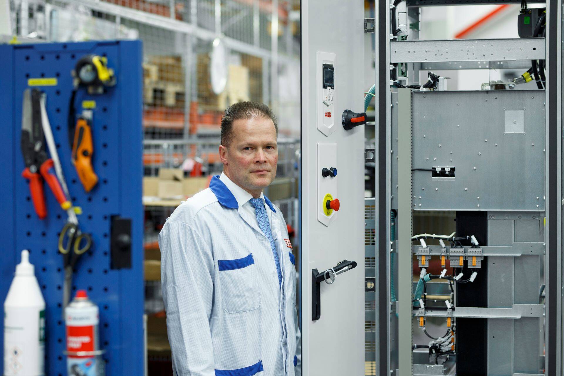 ABB Balti juht Jukka Patrikainen ütles septembris, et siis oli neil Eestis kokku ligi 400 koostööpartnerit.
