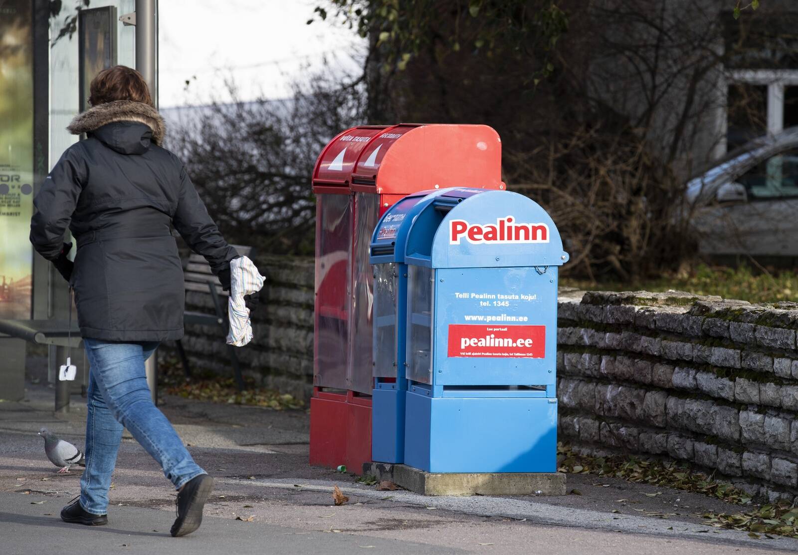 Vastupidiselt maalehtedele on suurtes linnades paberlehe loetavus väiksem.